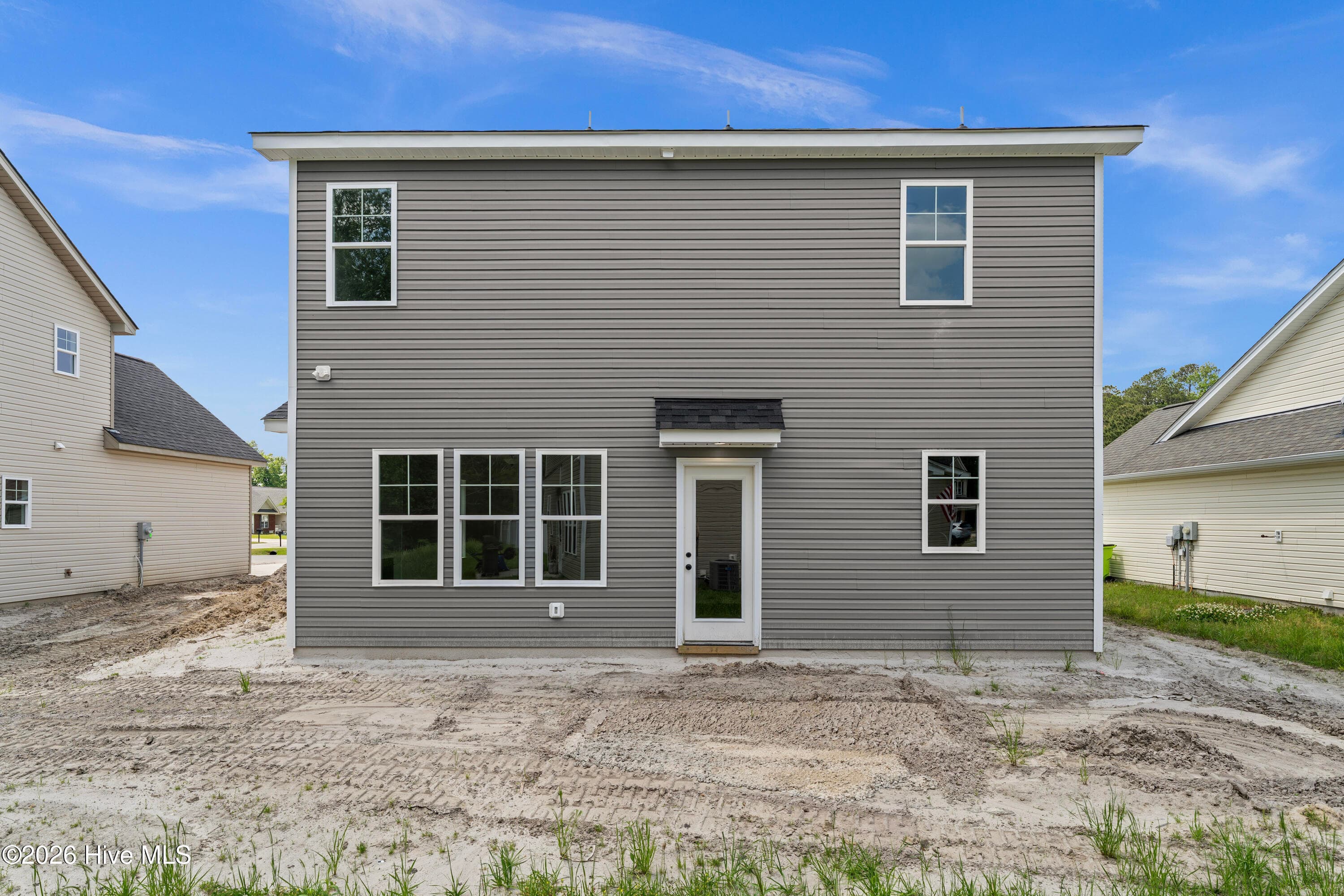 Single Family Residence at 318 Hawks Bluff Drive, New Bern, NC 28560, photo 13 of 109