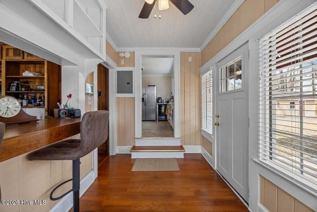 AREA OFF DEN WITH BAR - 1307 N Respess Street, Washington, NC 27889