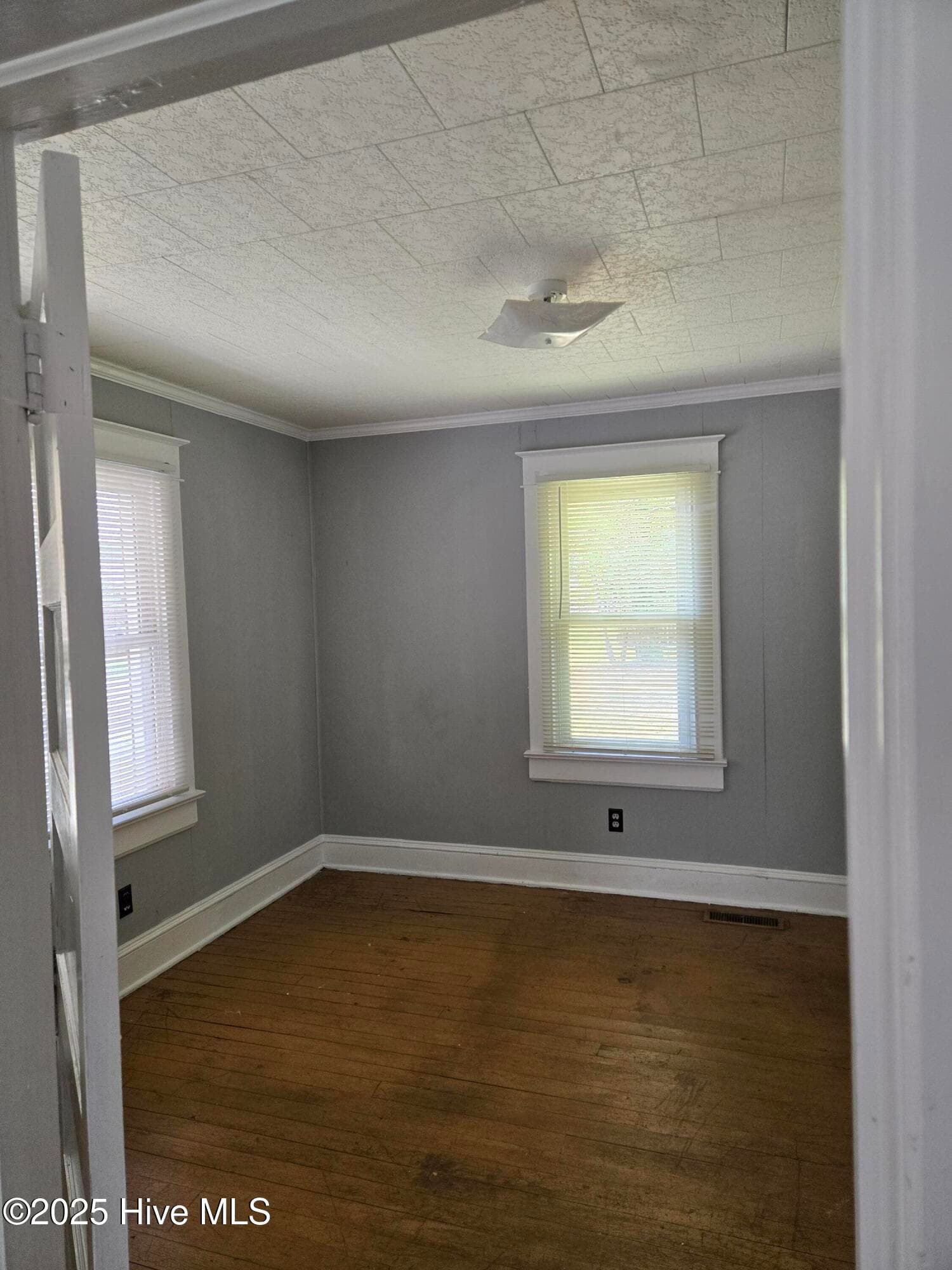 Single Family Residence at 200 Martin Street, Williamston, NC 27892, photo 5 of 7