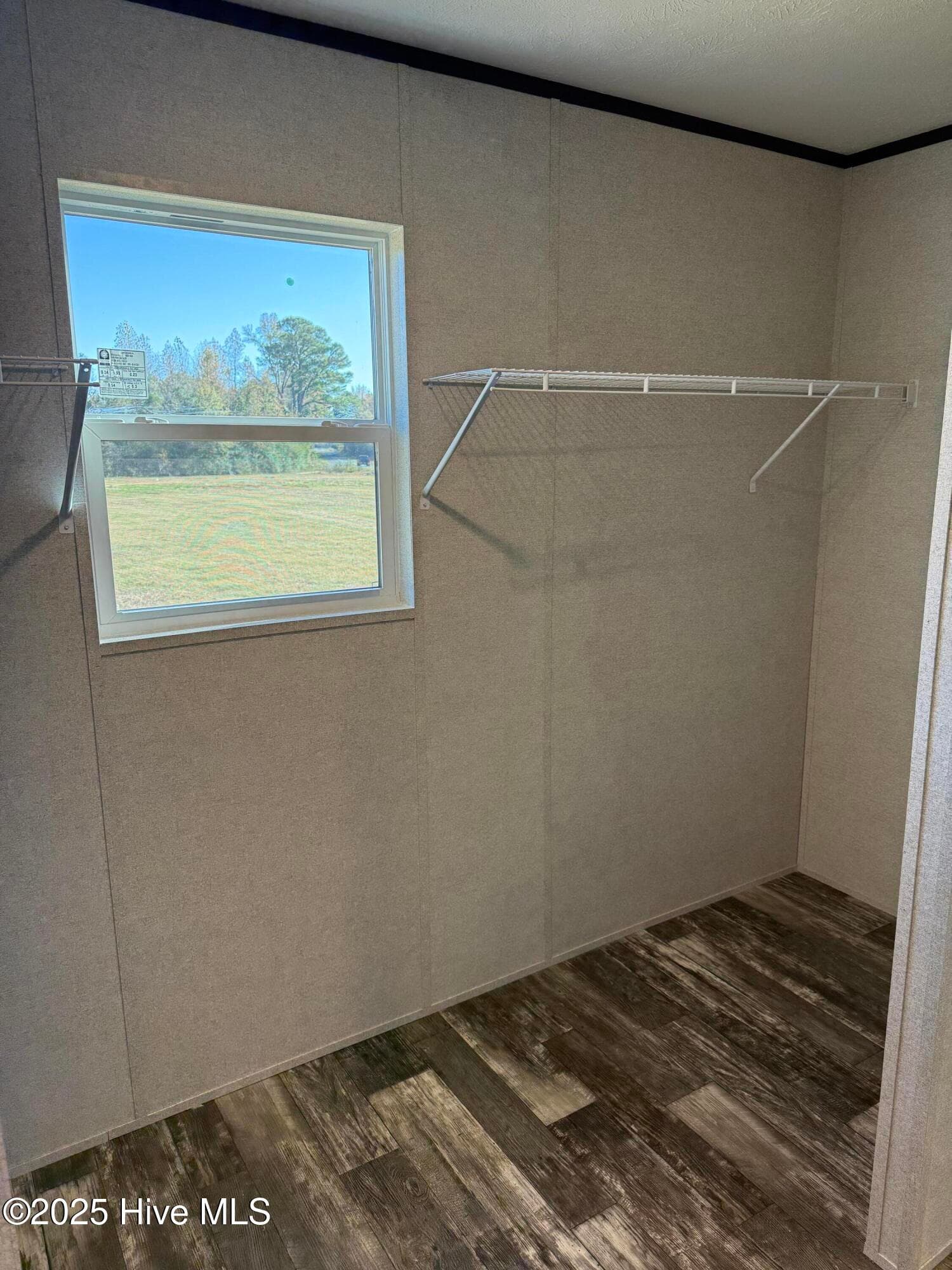 Manufactured Home at 2227 Twisted Hickory Road, Elizabethtown, NC 28337, photo 19 of 27
