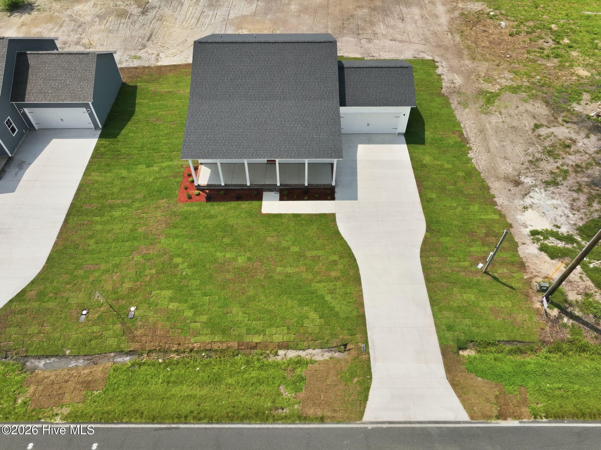 Single Family Residence at 591 Batchelor Road, Richlands, NC 28574, photo 9 of 54