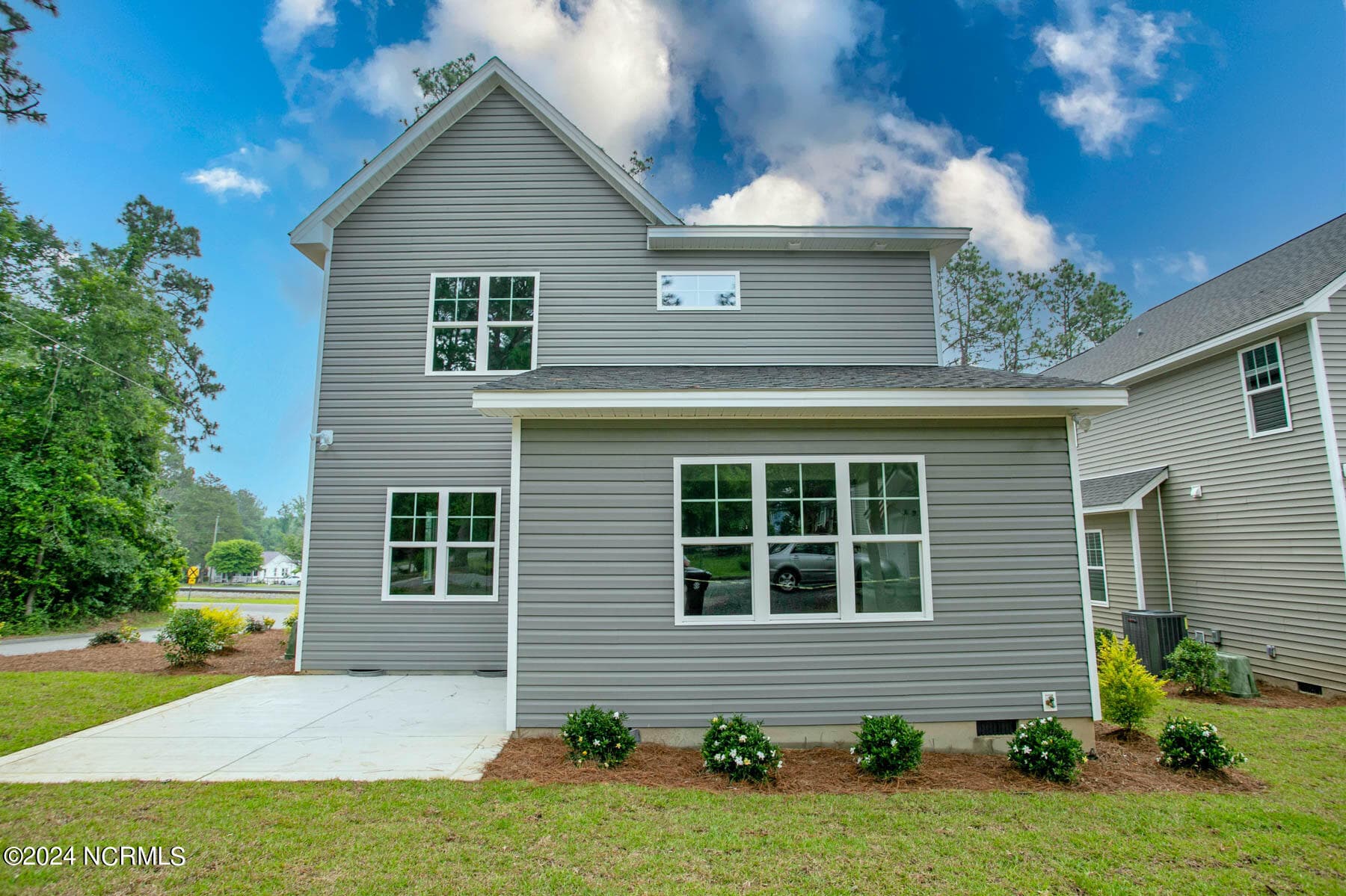 Single Family Residence at 525 N Sycamore Street, Aberdeen, NC 28315, photo 41 of 43