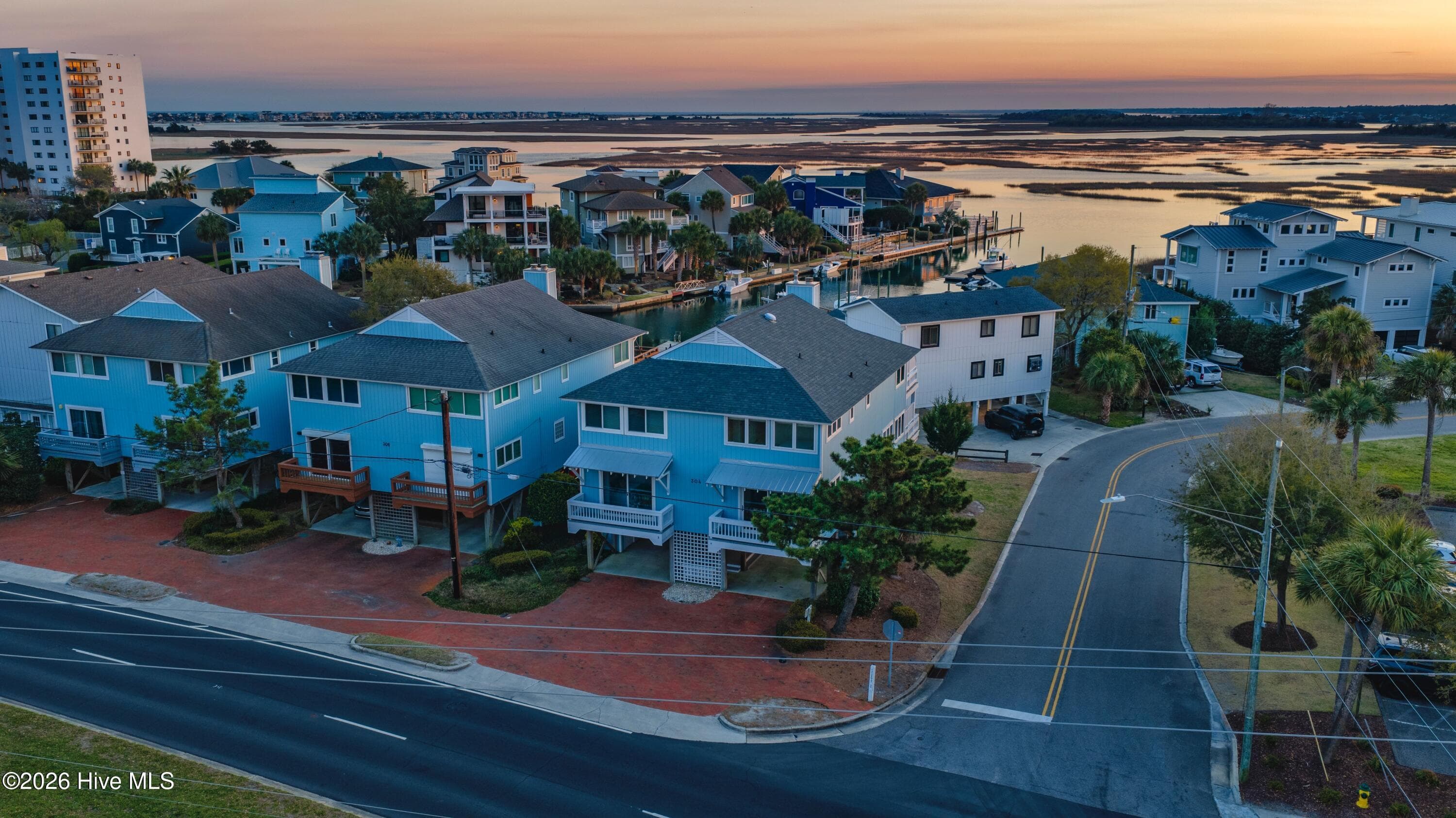 Condominium at 304 Causeway Drive Unit A, Wrightsville Beach, NC 28480, photo 6 of 52