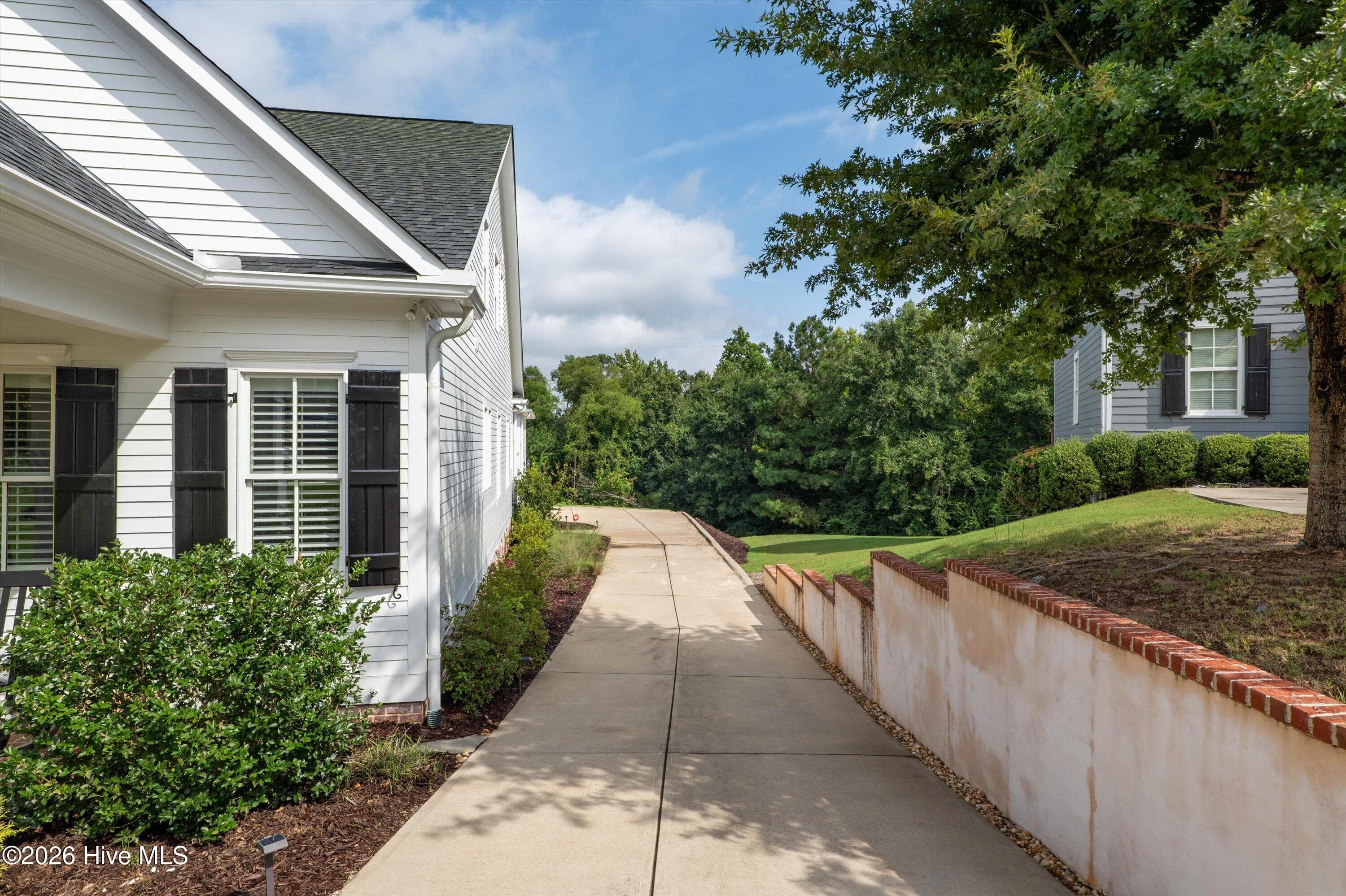 Single Family Residence at 2041 Egret Circle, Evans, GA 30809, photo 6 of 7