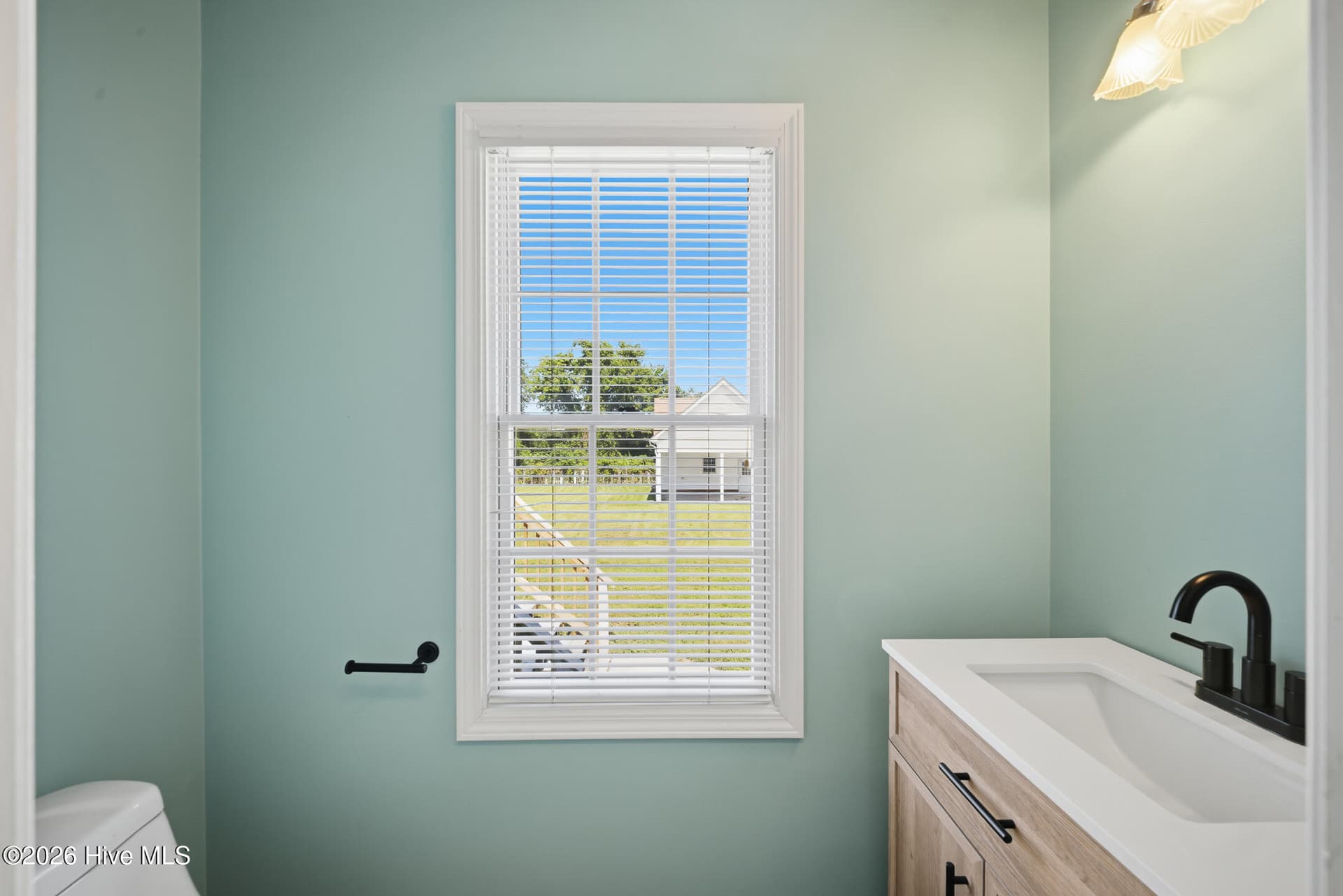 Half Bathroom - 117 Middle Point Road, Hampstead, NC 28443