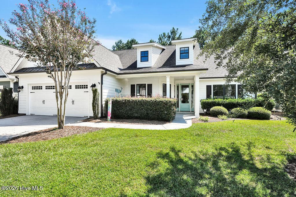 2017 Forest View Circle, Leland, NC 28451