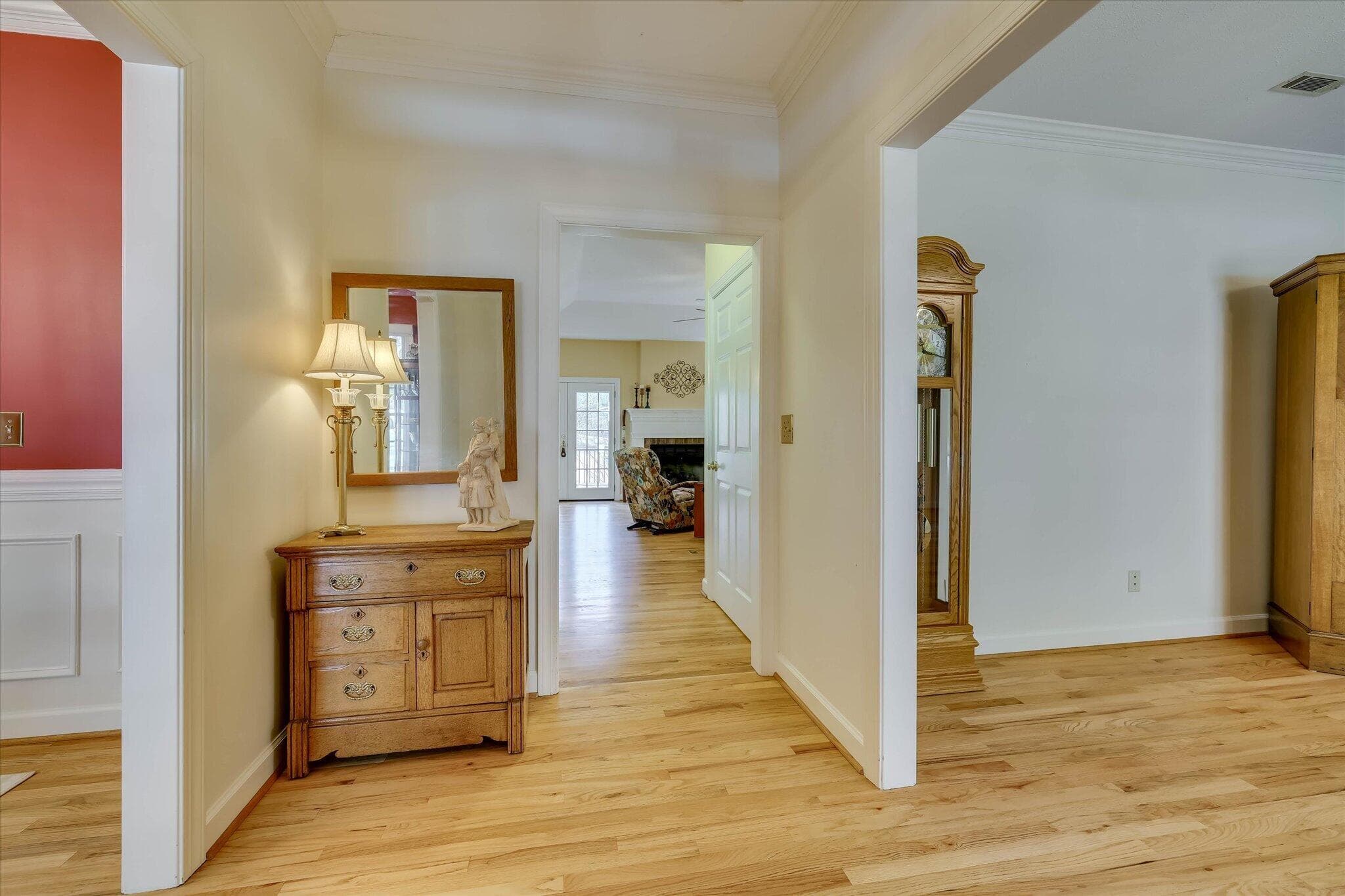 Single Family Residence at 124 Magnolia Drive, McCormick, SC 29835, photo 4 of 67