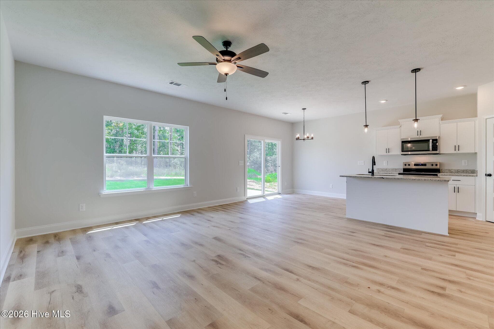 Single Family Residence at 427 Mill Stone Lane, North Augusta, SC 29860, photo 4 of 68