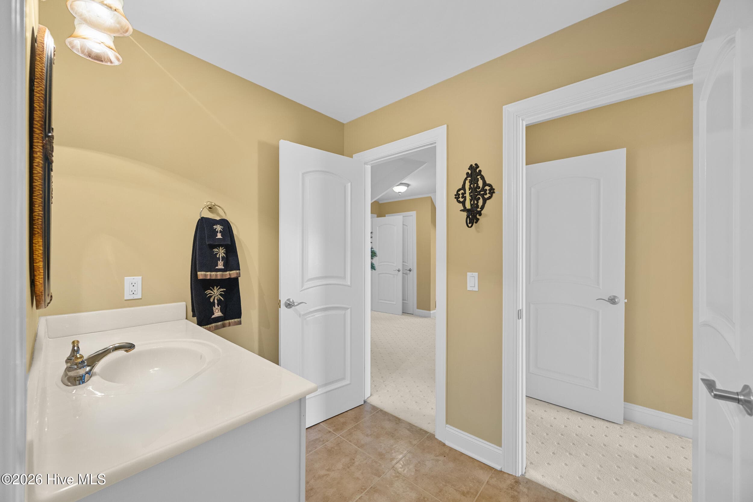 Upstairs Guest Bathroom - 1001 Lismore Way, Leland, NC 28451