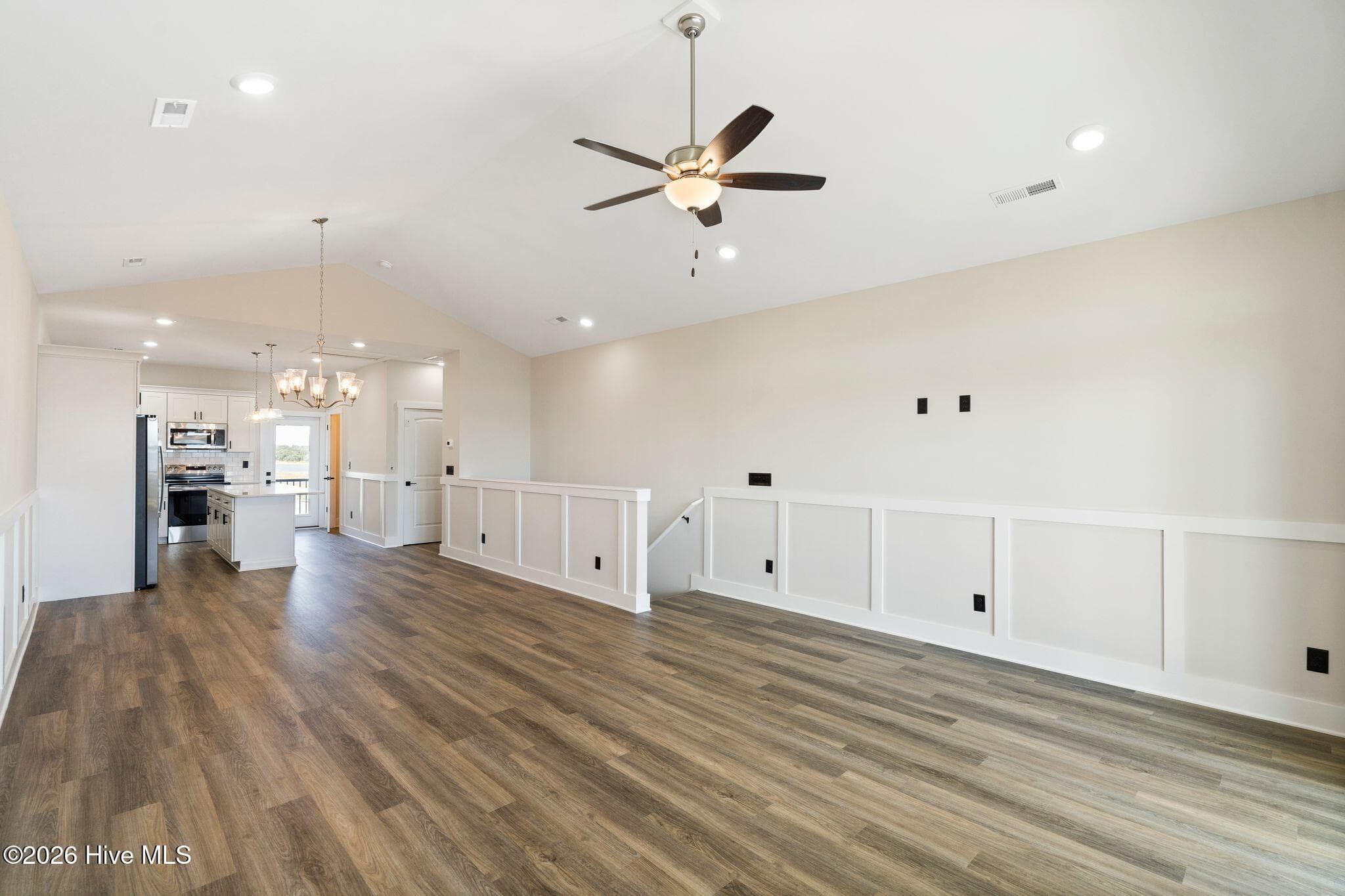 Townhouse at 207 Shell Road 3a, Surf City, NC 28445, photo 28 of 134