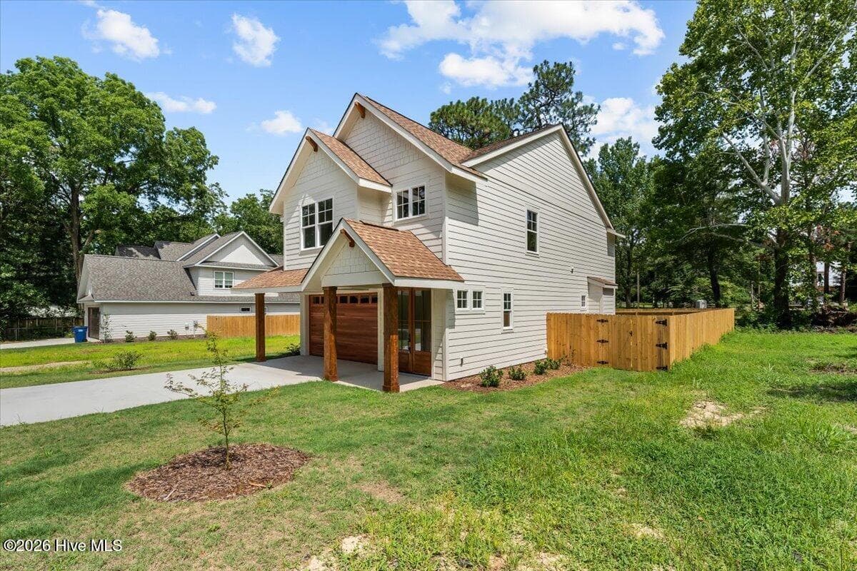 1395 N May Street, Southern Pines, NC 28387
