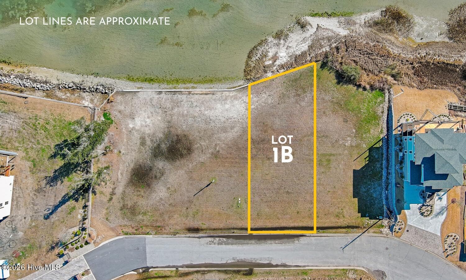 4729 S Shore Drive, Morehead City, NC 28557
