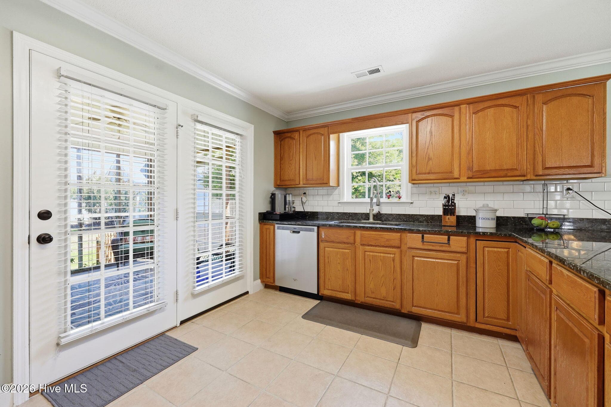 Single Family Residence at 135 Tifton Circle, Cape Carteret, NC 28584, Cape Carteret, photo 14 of 49