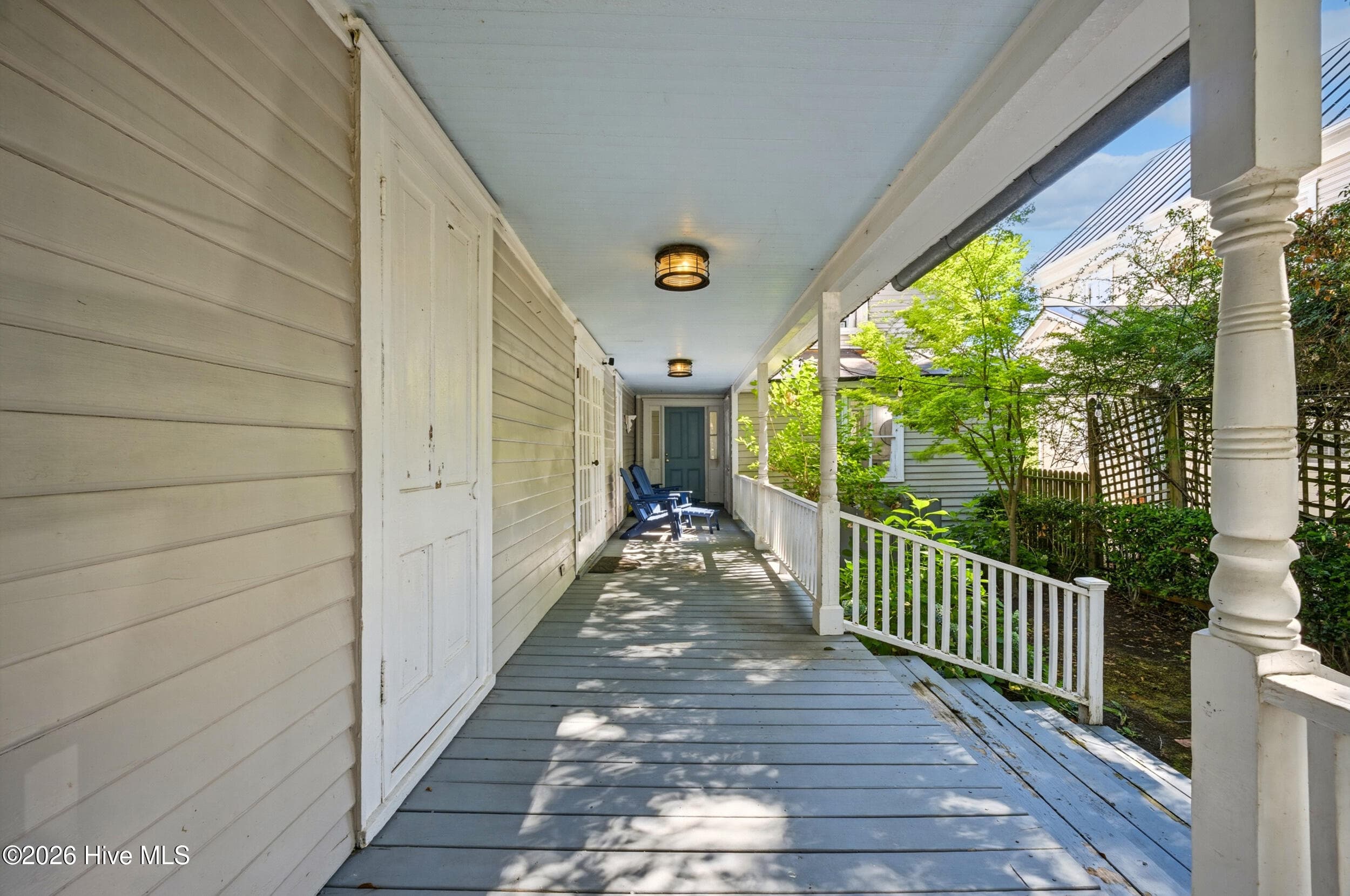 Single Family Residence at 205 W Church Street, Edenton, NC 27932, photo 4 of 5
