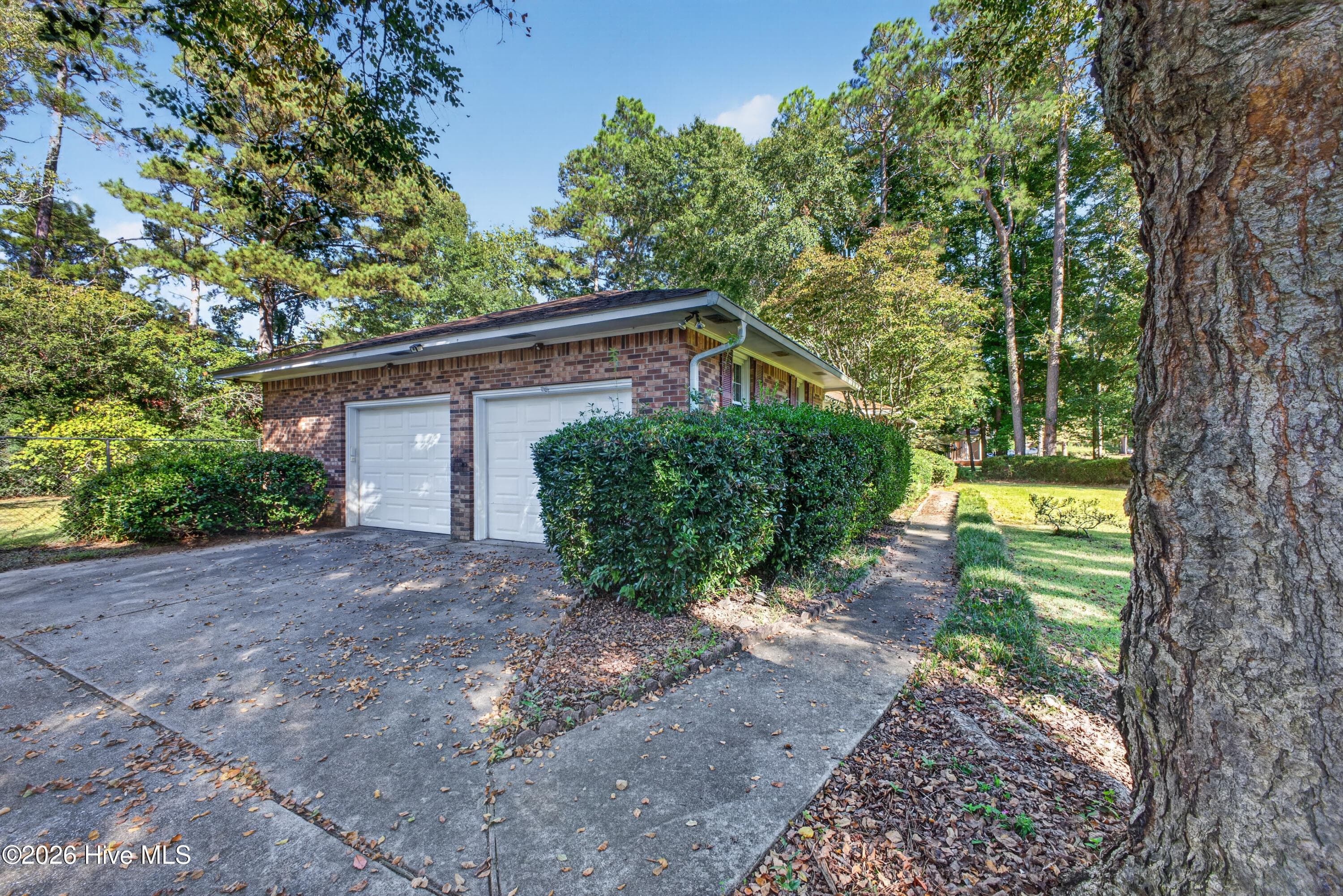 Single Family Residence at 1720 Pine Log Road, Aiken, SC 29803, Aiken, photo 3 of 34