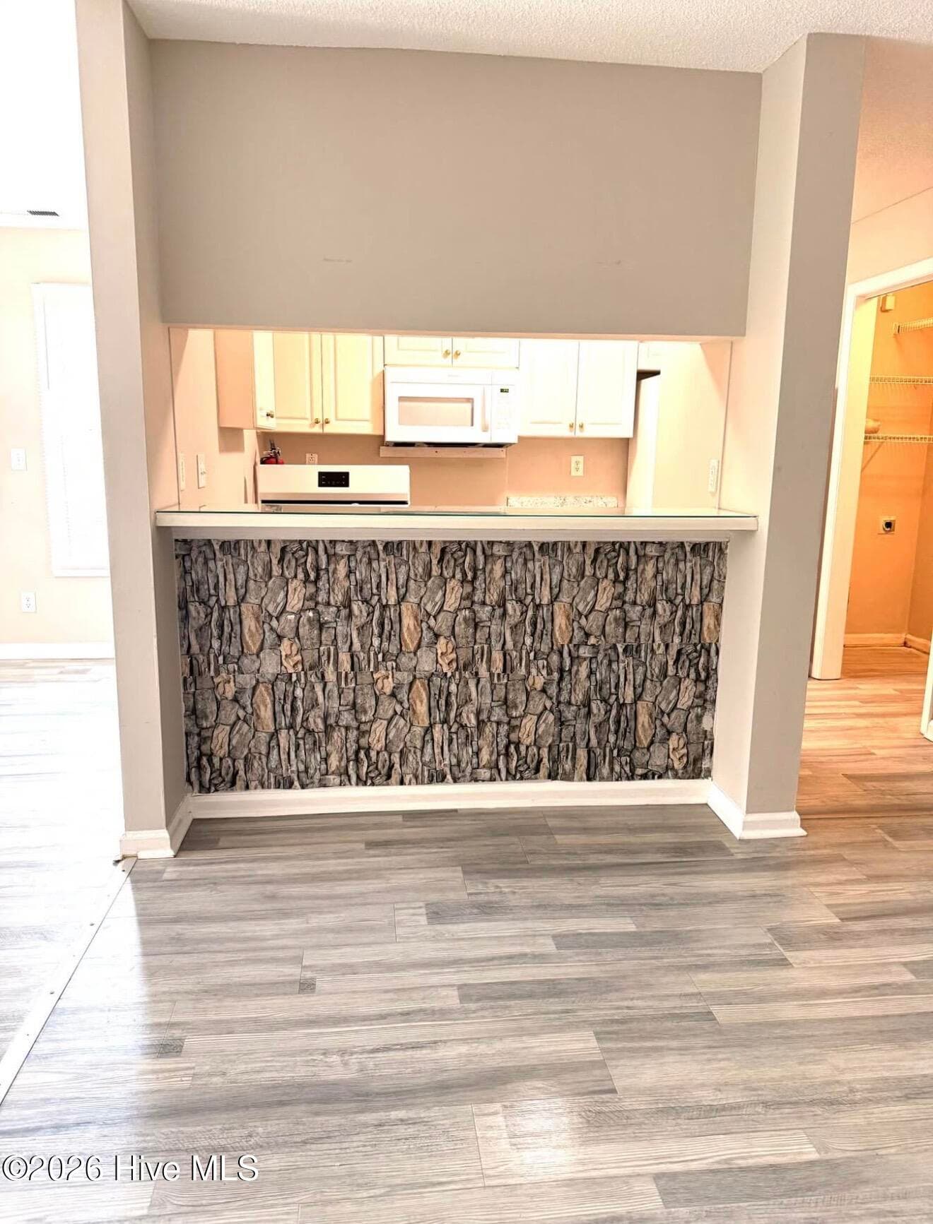 Condominium at 901 Litchfield Way D, Wilmington, NC 28405, photo 2 of 6