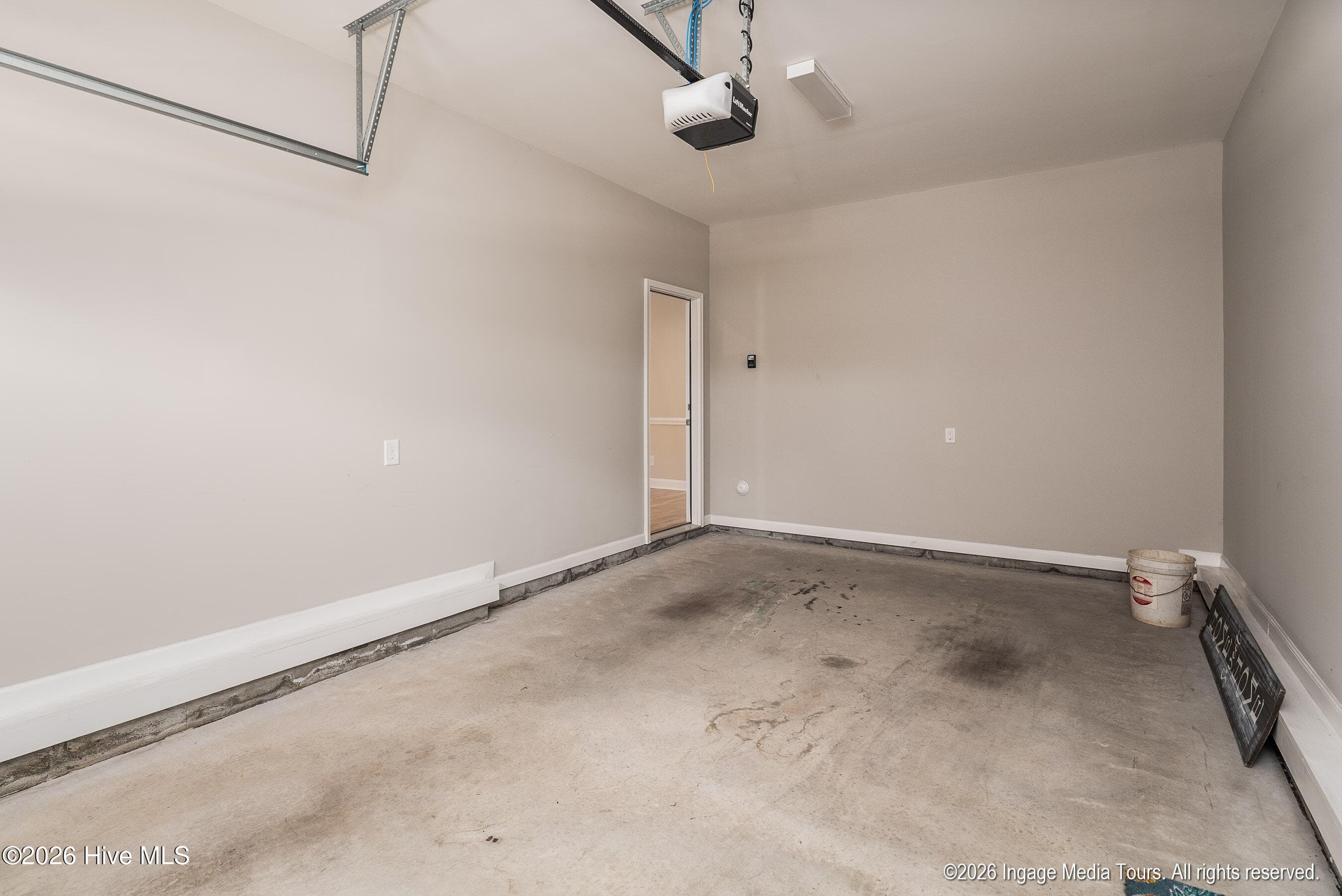 Townhouse at 3516 Richter Way B, Greenville, NC 27834, photo 31 of 36