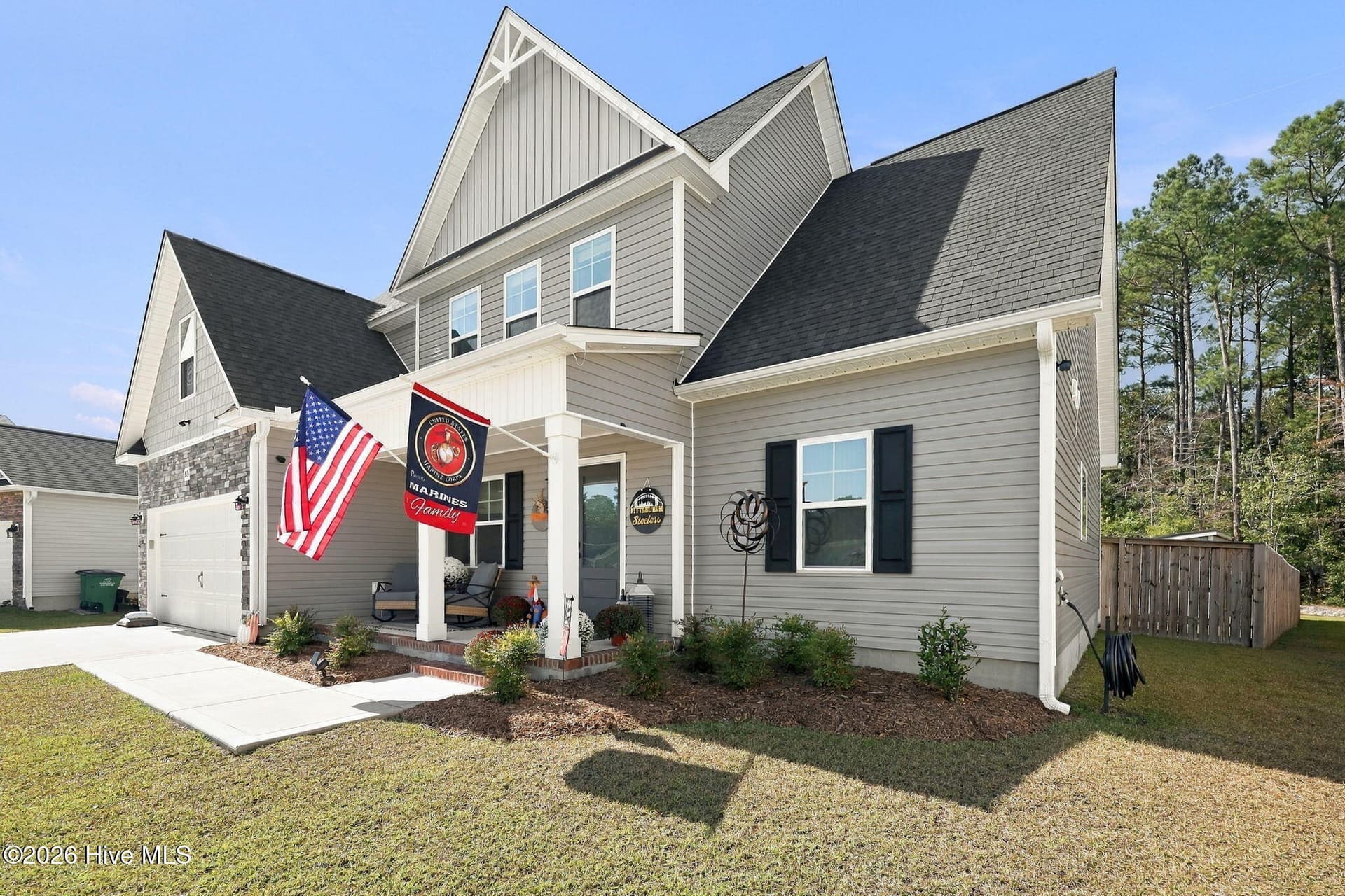 Single Family Residence at 819 Cooke Drive, Hubert, NC 28539, photo 3 of 53