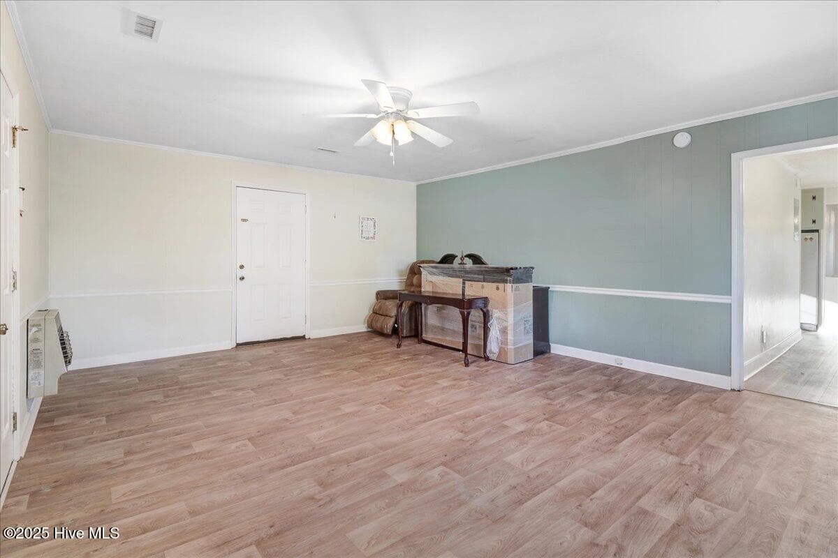 Single Family Residence at 270 Orange Street, Kinston, NC 28504, photo 25 of 32