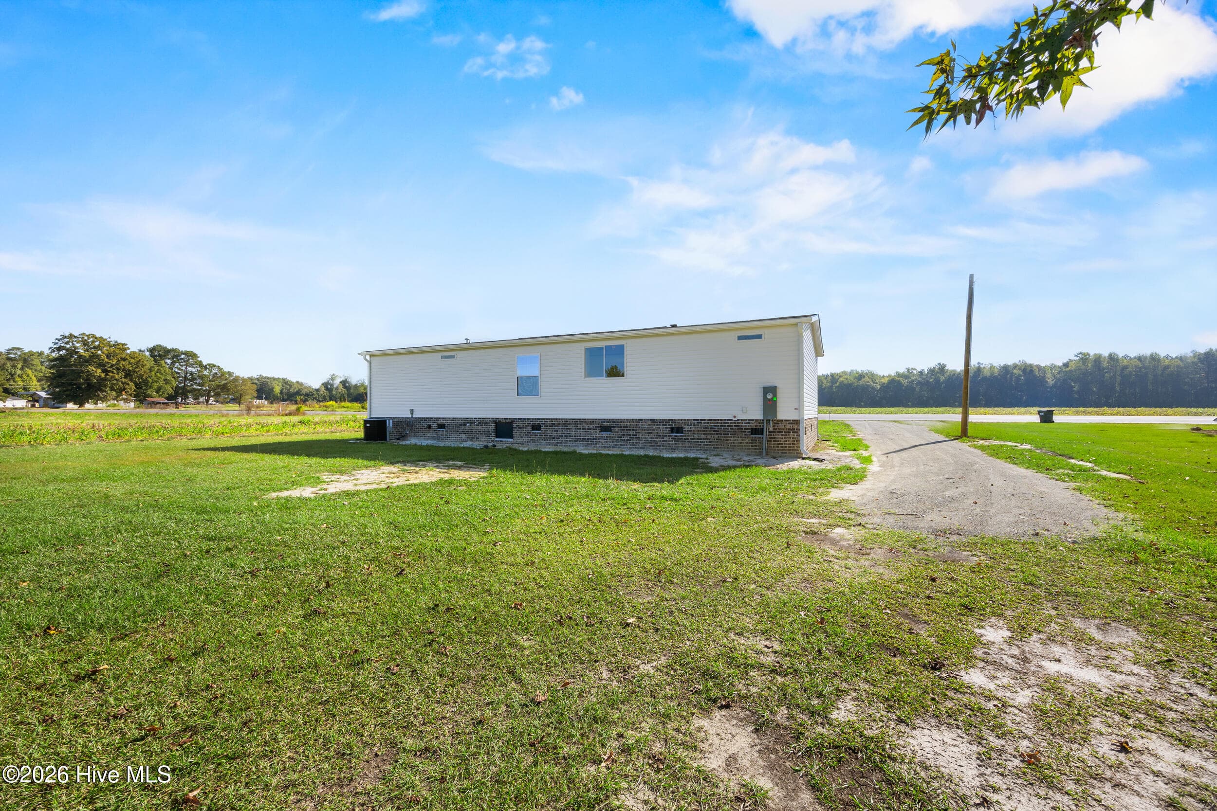 Manufactured Home at 2491 Carolina 111, Pink Hill, NC 28572, photo 39 of 48