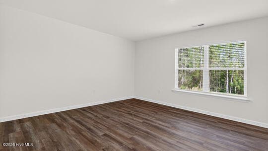 Single Family Residence at 511 Chestnut Oak Drive, Sanford, NC 27332, photo 16 of 38