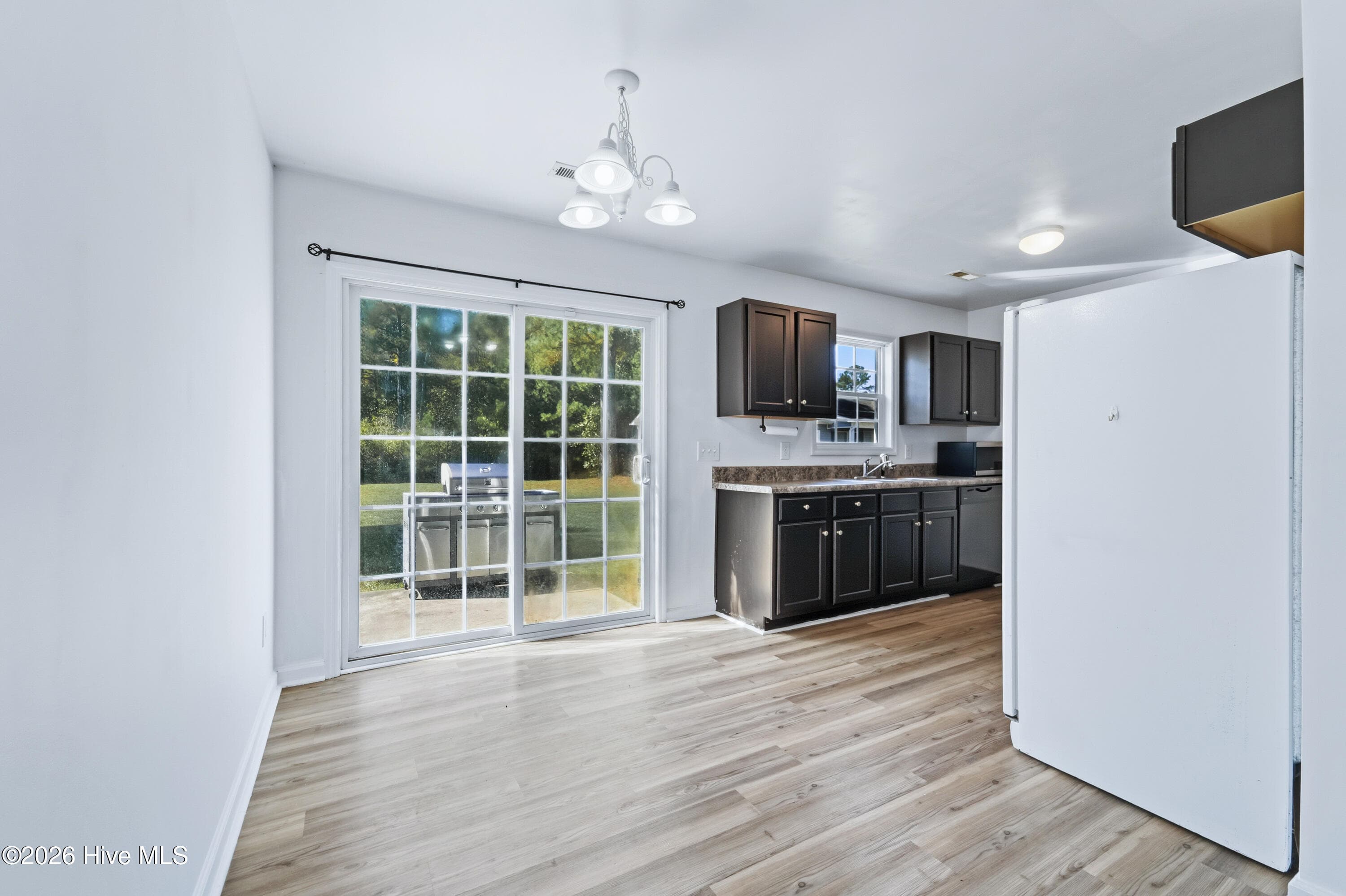 Single Family Residence at 178 Ashbury Park Lane, Richlands, NC 28574, photo 40 of 46