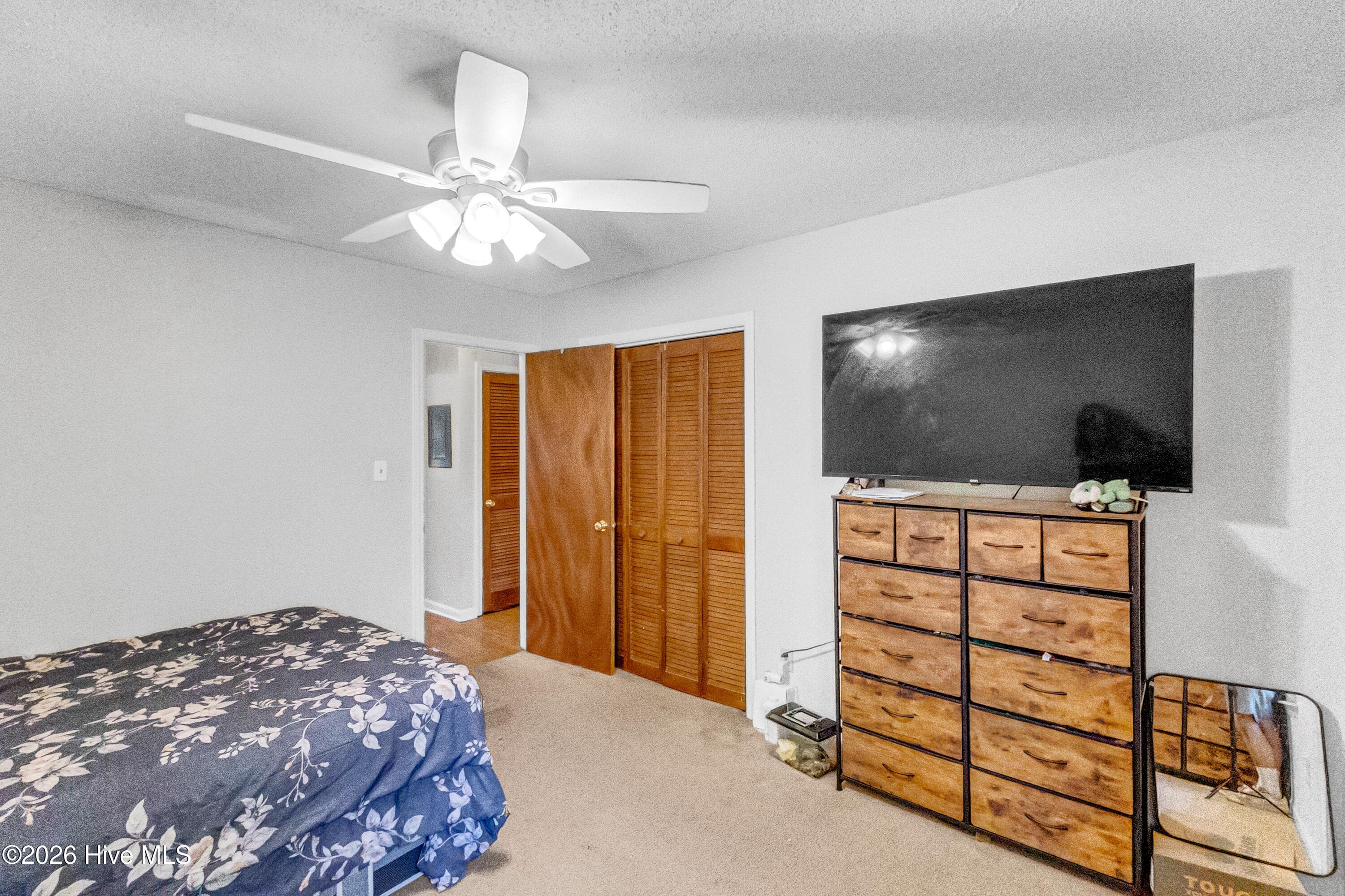 Duplex at 231-233 Easy Street, Jacksonville, NC 28546, photo 43 of 54