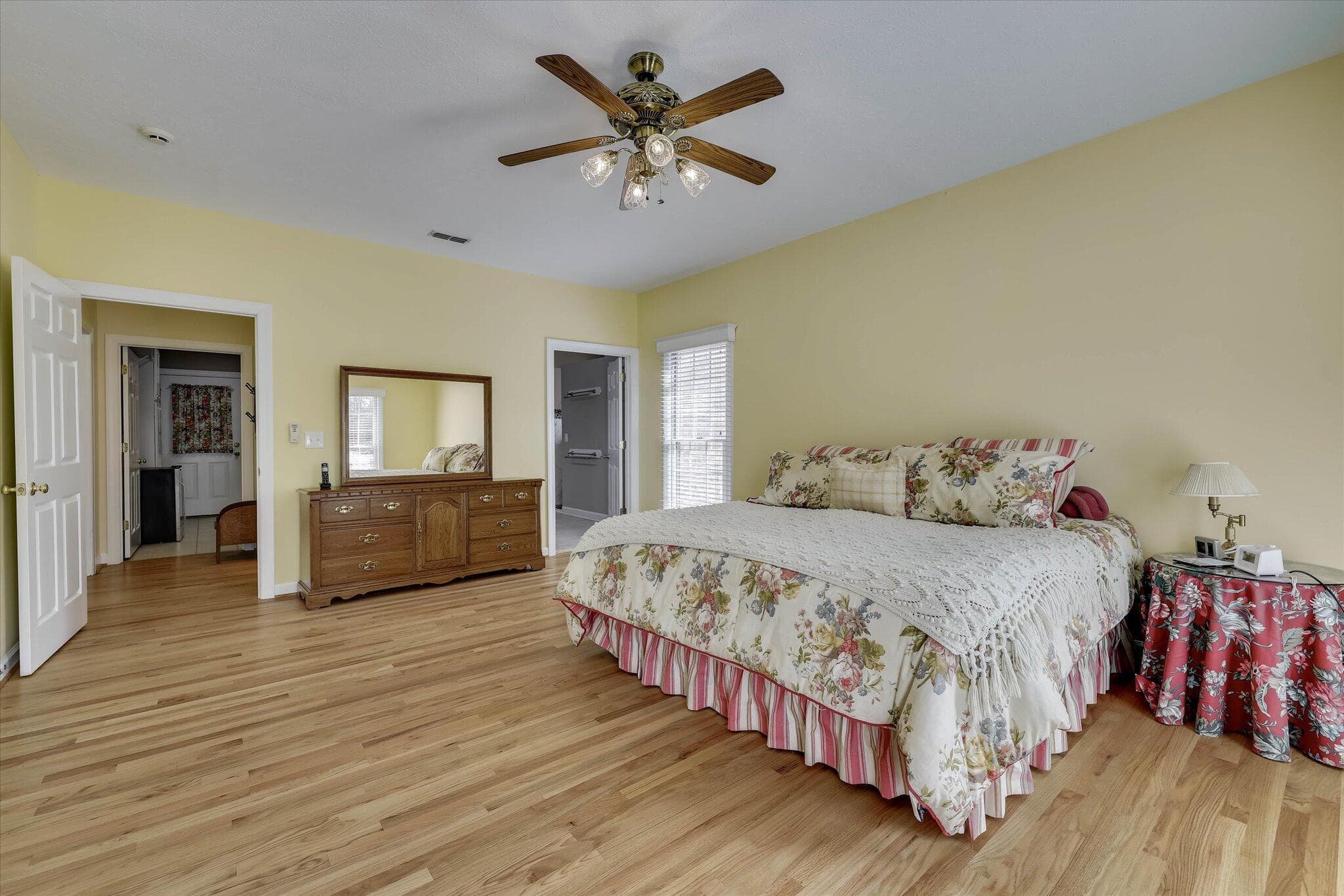 Single Family Residence at 124 Magnolia Drive, McCormick, SC 29835, photo 22 of 67