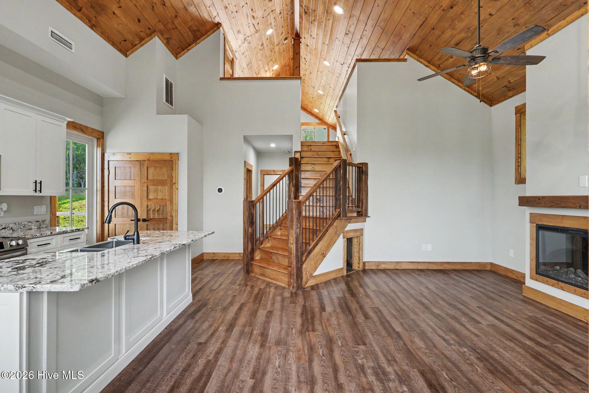 Single Family Residence at 60 Oak Forest Circle, Hayesville, NC 28904, Hayesville, photo 10 of 53