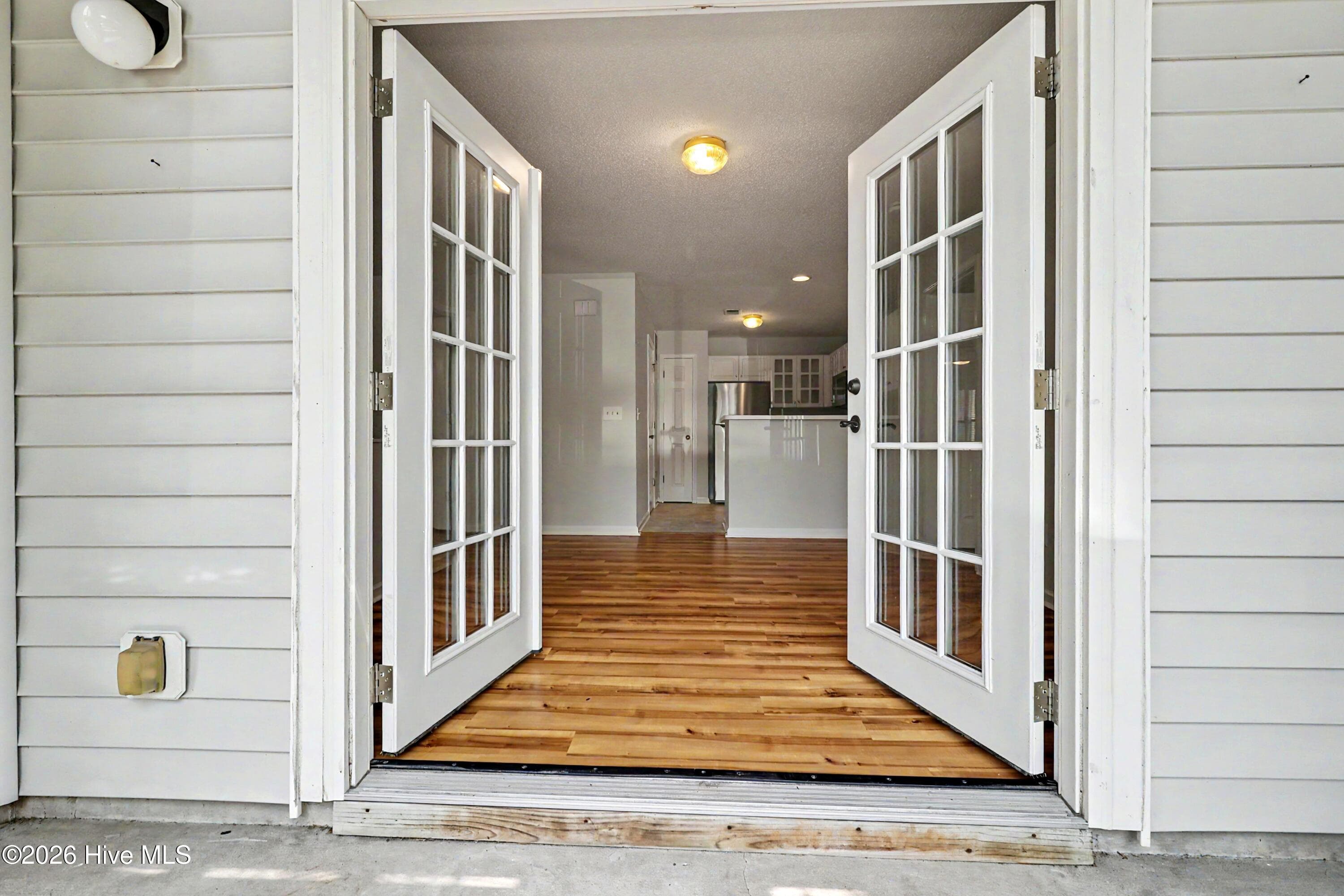 Condominium at 4140 Breezewood Drive Unit 104, Wilmington, NC 28412, photo 26 of 38
