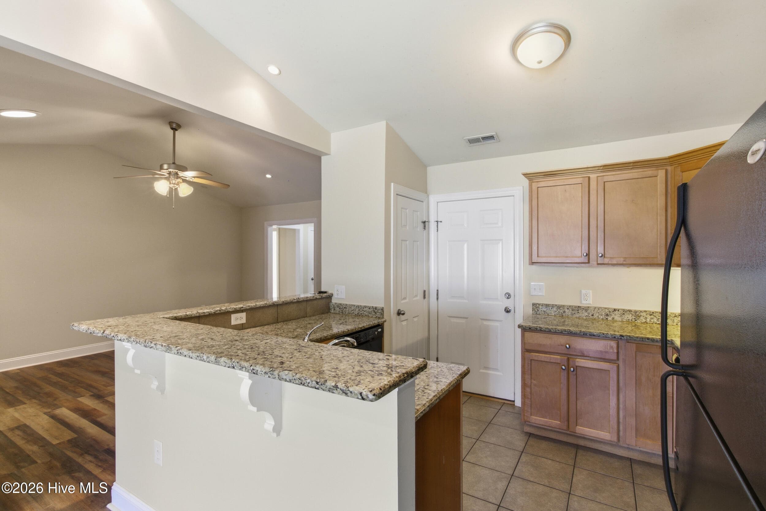 Kitchen - 209 Hawks Bluff Drive, New Bern, NC 28560