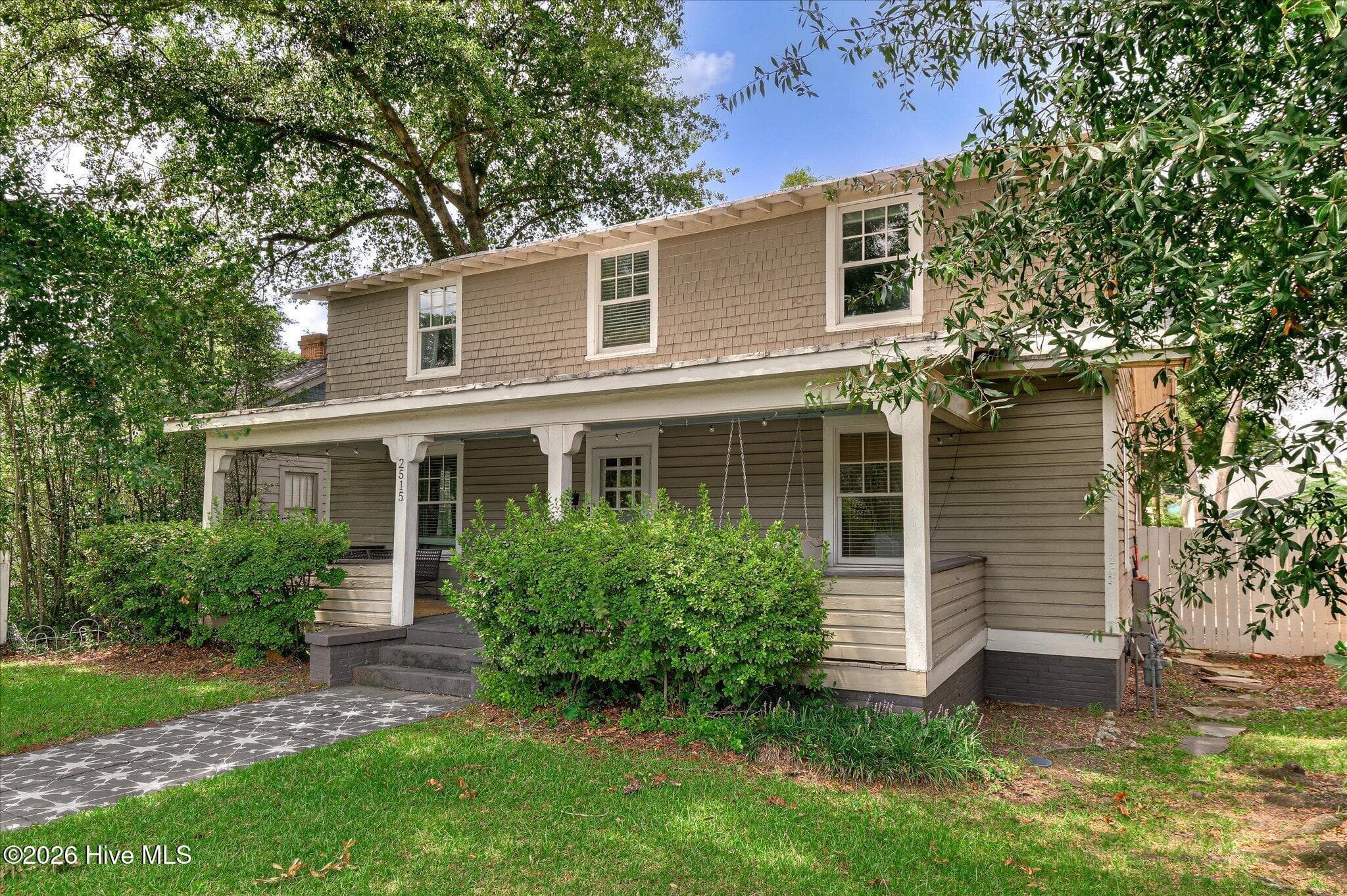 Single Family Residence at 2515 Wrightsboro Road, Augusta, GA 30904, photo 2 of 62