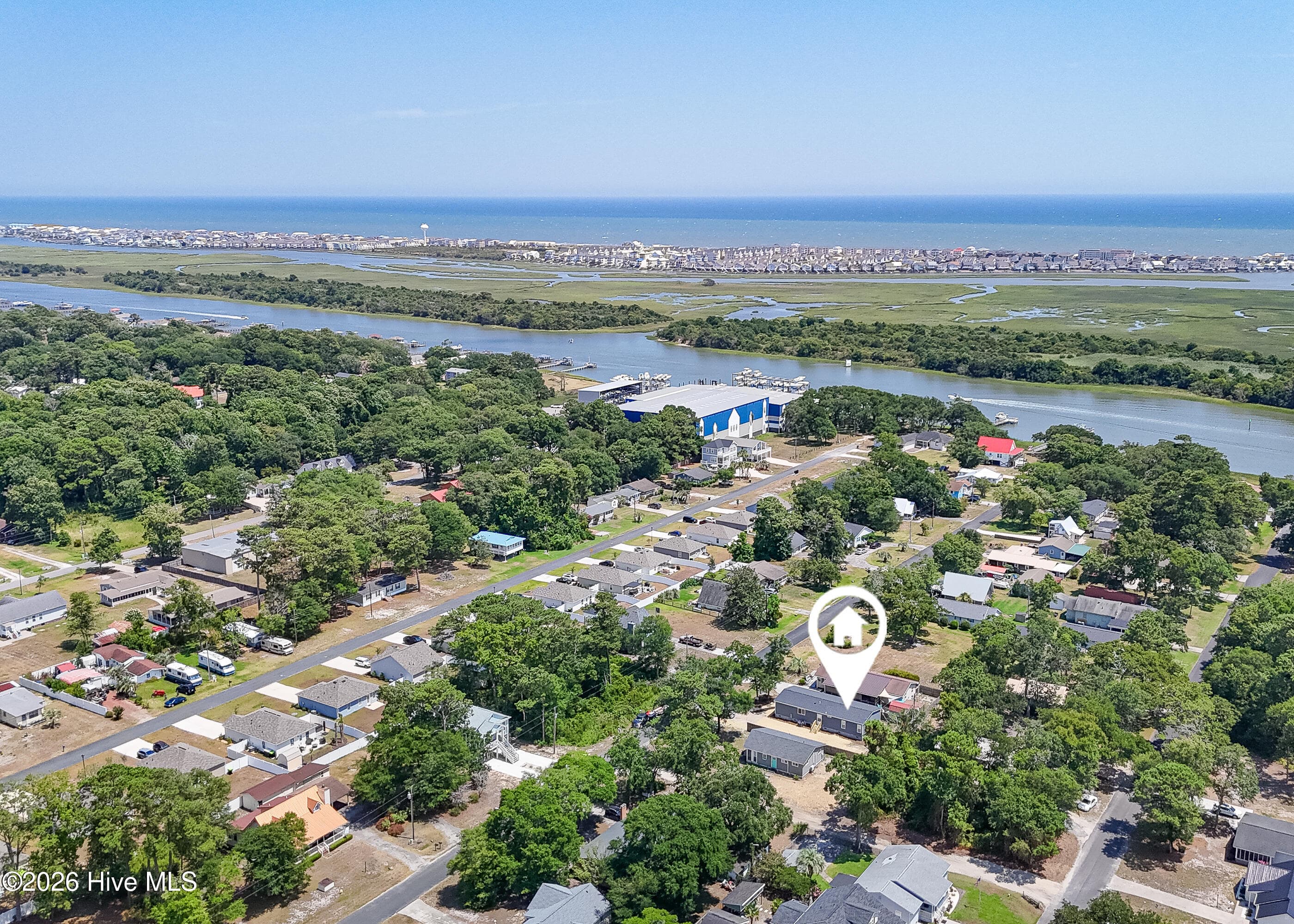 Manufactured Home at 1990 Waterloo Street SW, Ocean Isle Beach, NC 28469, photo 2 of 2