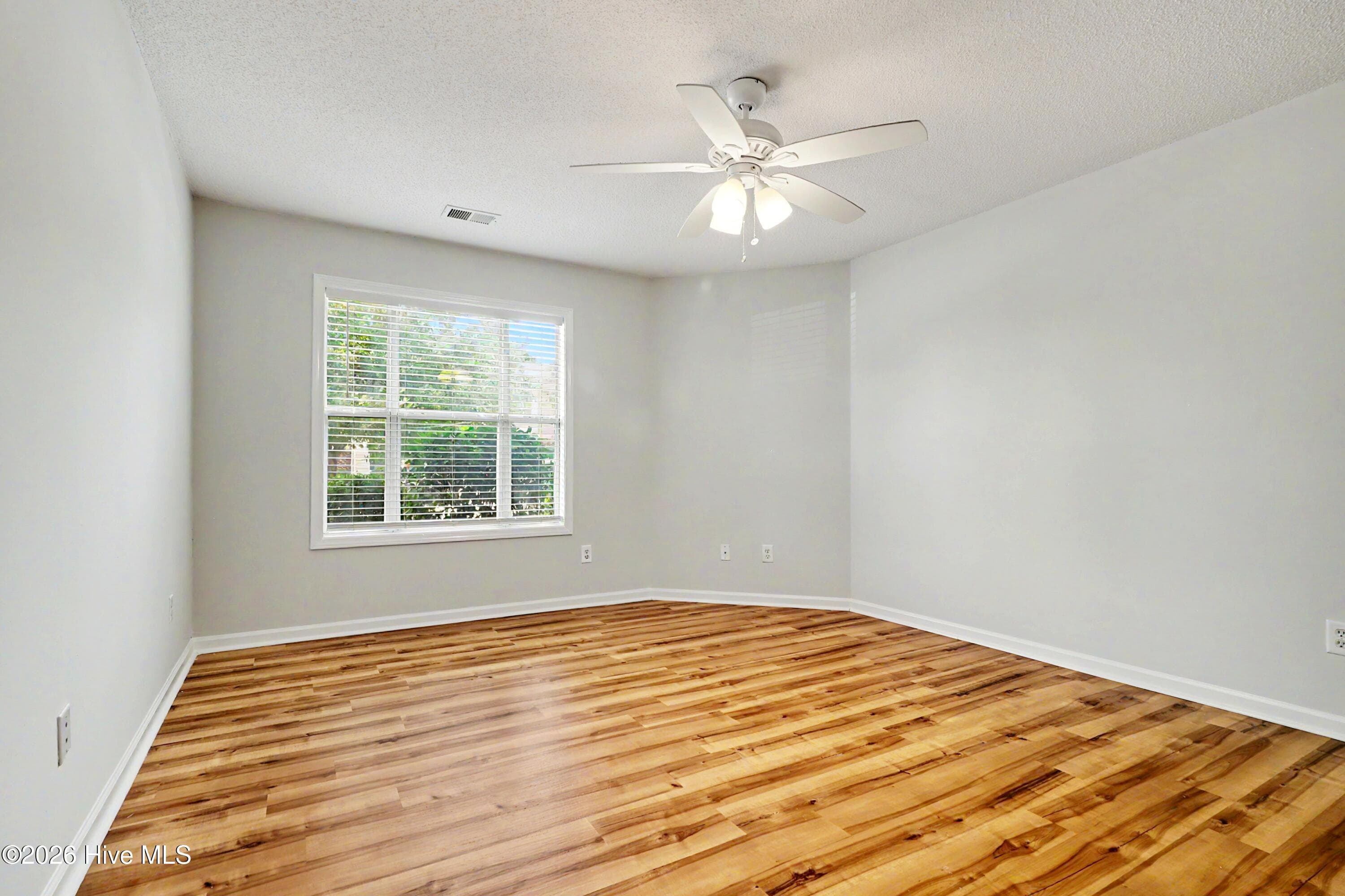 Condominium at 4140 Breezewood Drive Unit 104, Wilmington, NC 28412, photo 16 of 38