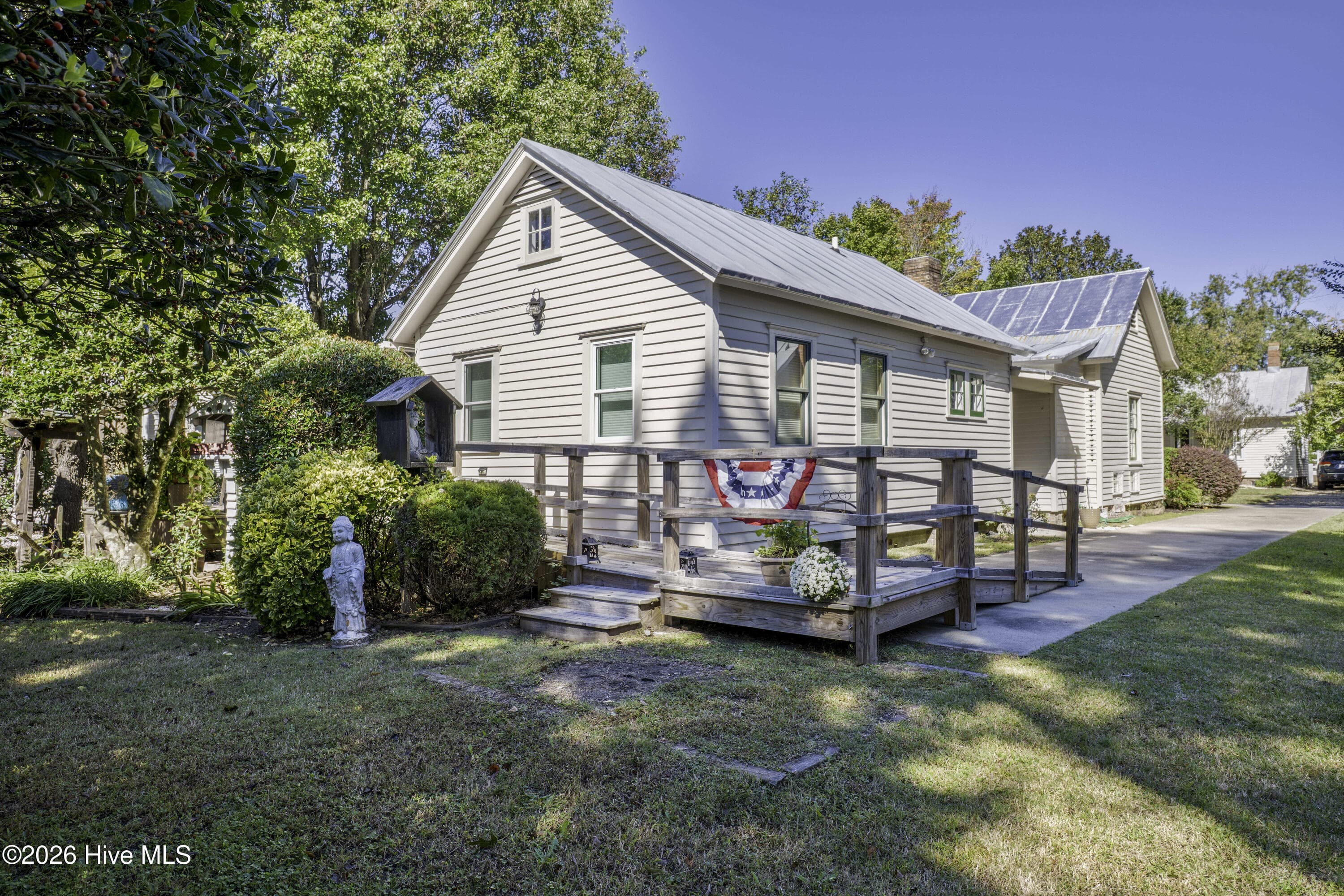 Single Family Residence at 408 Phillips Street, Edenton, NC 27932, photo 32 of 50