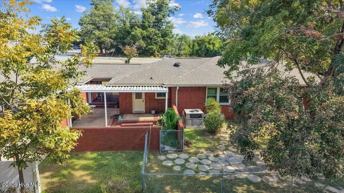Single Family Residence at 1618 W US 70 Hwy W, Goldsboro, NC 27530, photo 36 of 56
