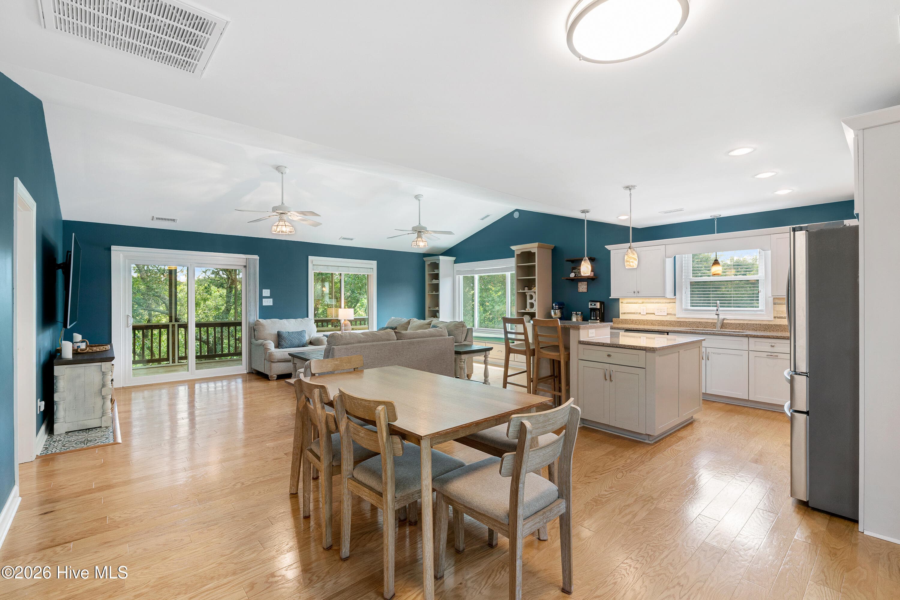 Single Family Residence at 102 Sandpiper Lane, Indian Beach, NC 28512, photo 12 of 64