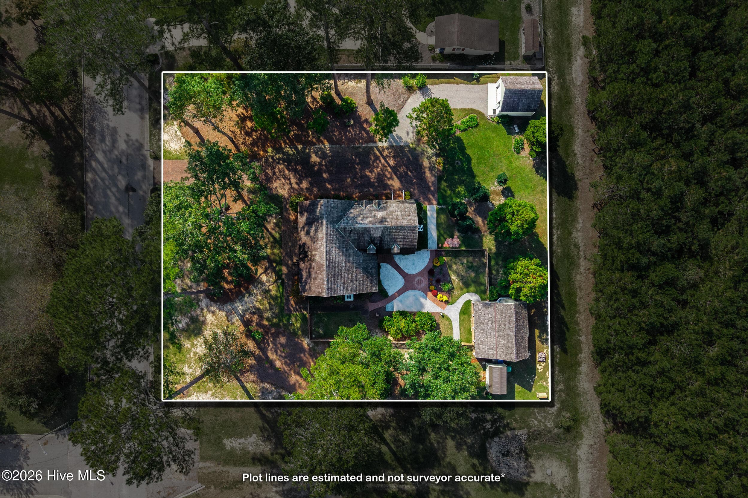 Single Family Residence at 1516 Colony Drive, Tarboro, NC 27886, photo 4 of 49