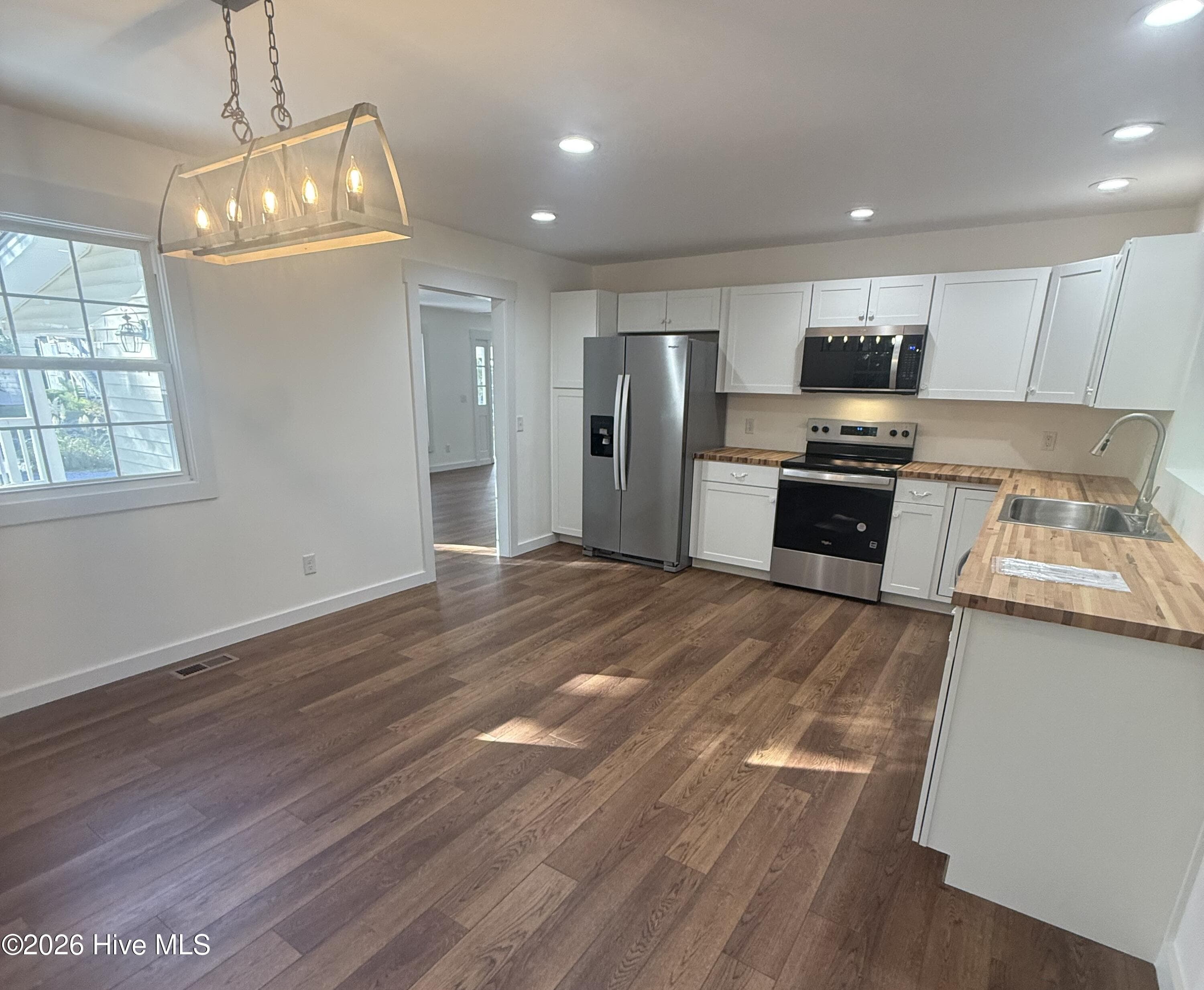 Single Family Residence at 108 NW 29th Street, Oak Island, NC 28465, photo 9 of 17