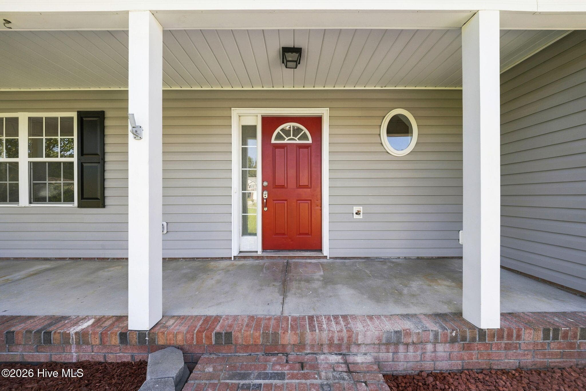Single Family Residence at 112 Orkney Drive, Jacksonville, NC 28540, photo 7 of 42