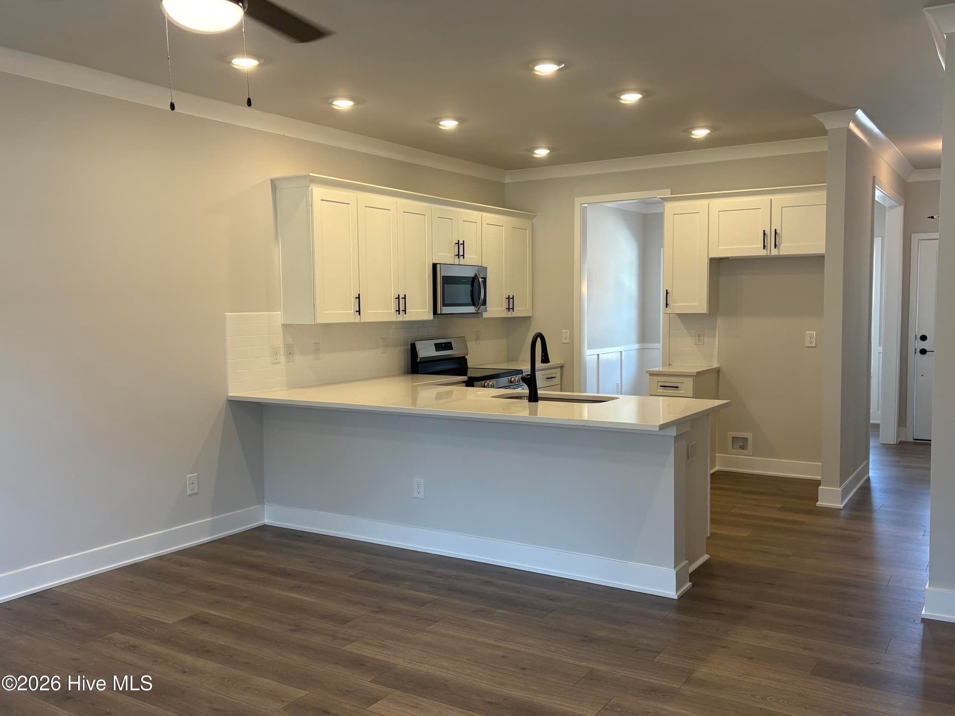 Townhouse at 455 Timbercrest Circle SE, Bolivia, NC 28422, photo 29 of 107