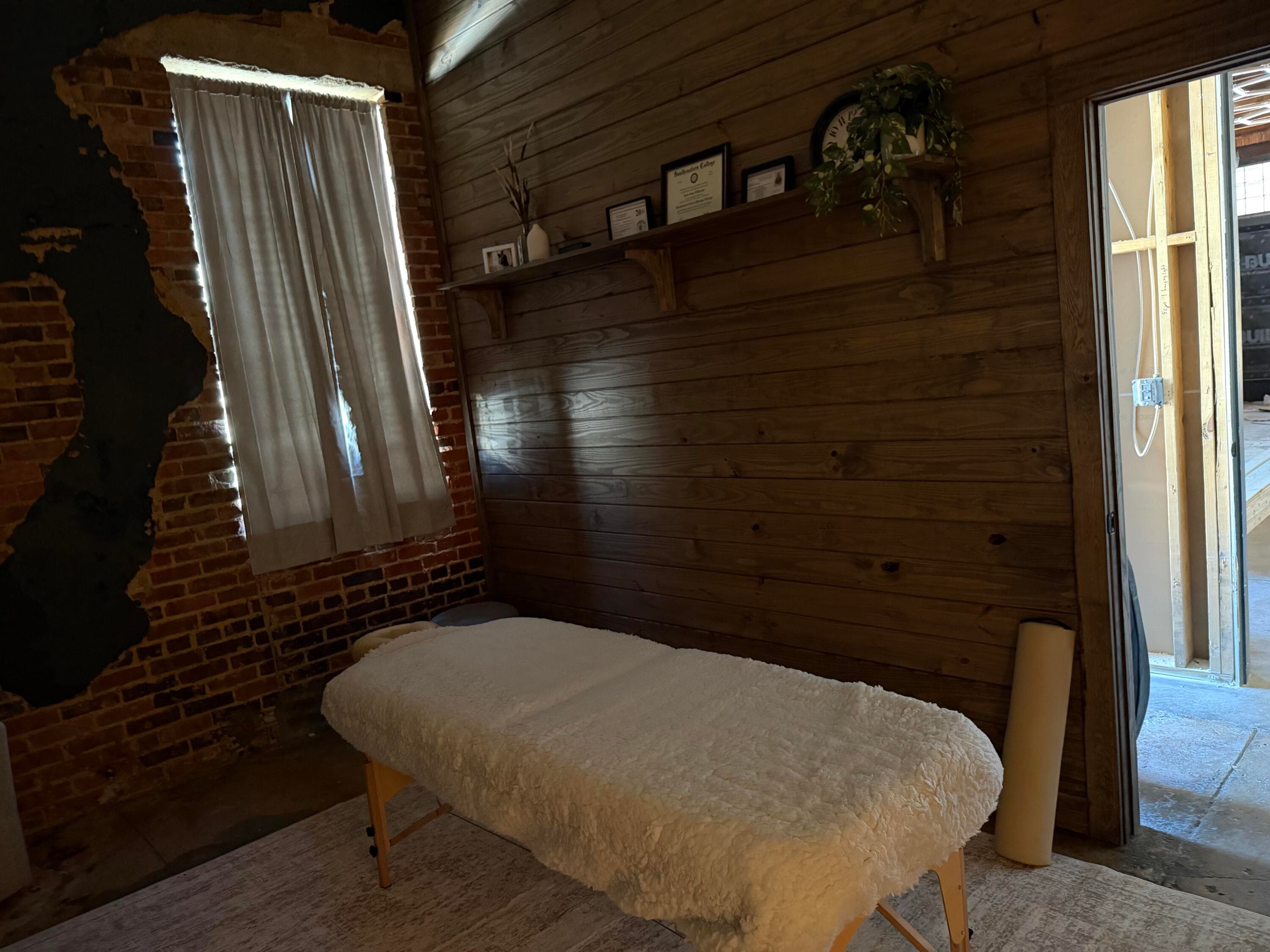 Business at 105 Washington Street, Lincolnton, GA 30817, photo 7 of 38