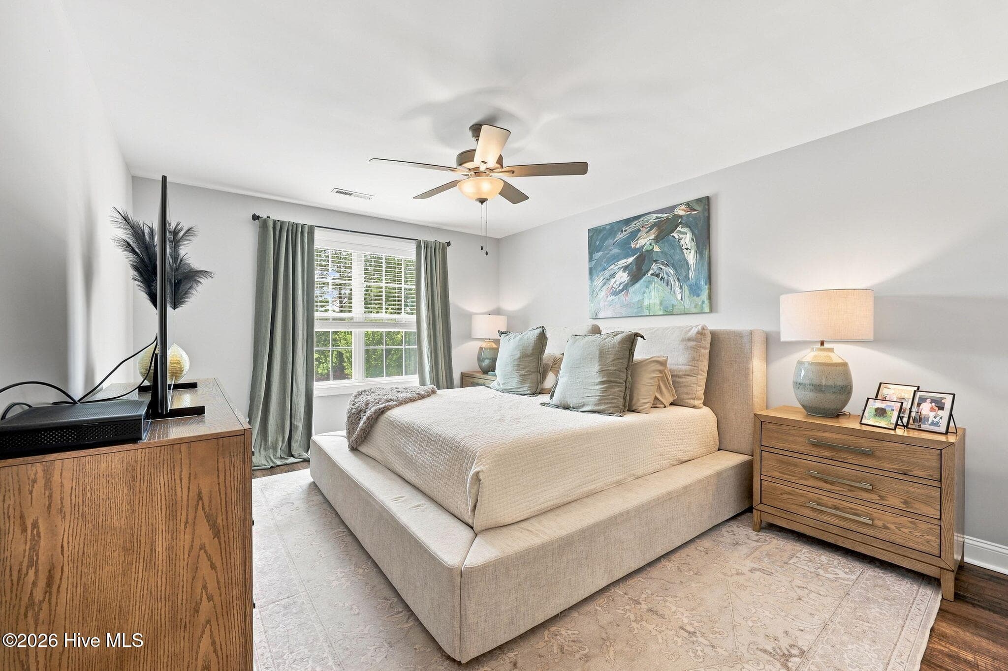 upstairs: Owner suite has a walk in closet - 3516 Richter Way A, Greenville, NC 27834