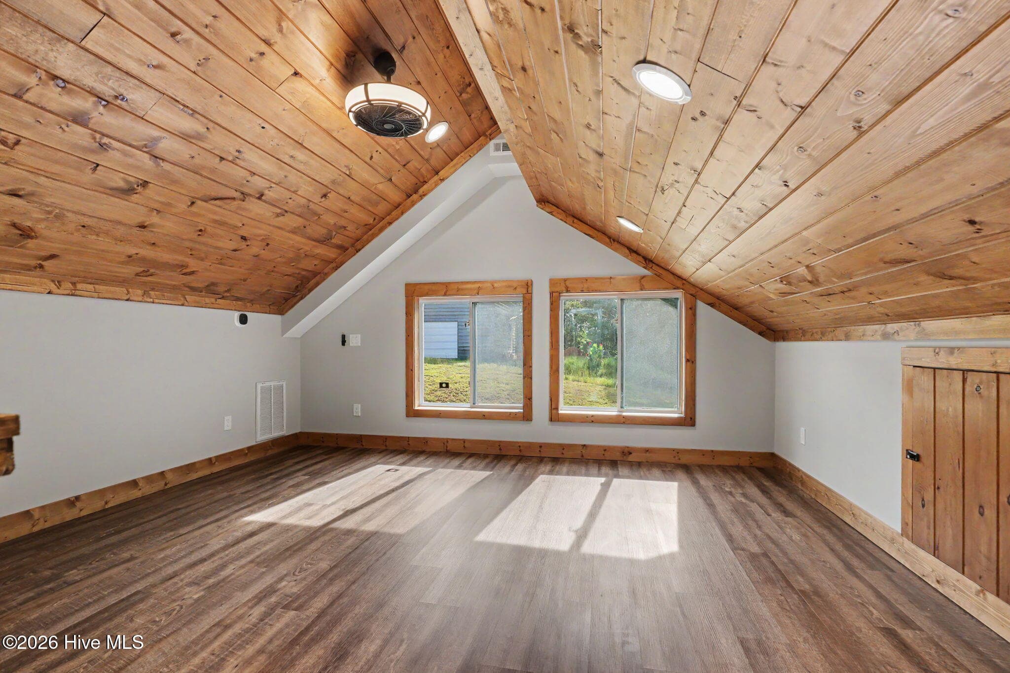 Single Family Residence at 60 Oak Forest Circle, Hayesville, NC 28904, Hayesville, photo 32 of 53