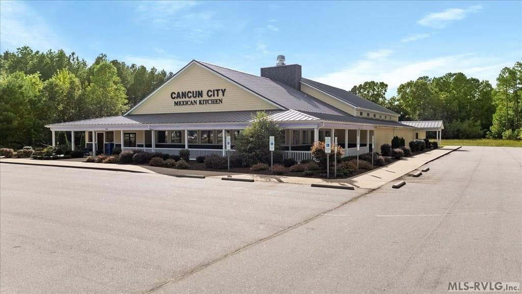 235 N Mosby Avenue, Littleton NC 27850 photo 2
