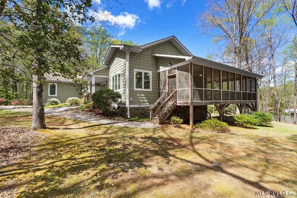 796 Tanglewood Drive, Bracey VA 23919 photo 14