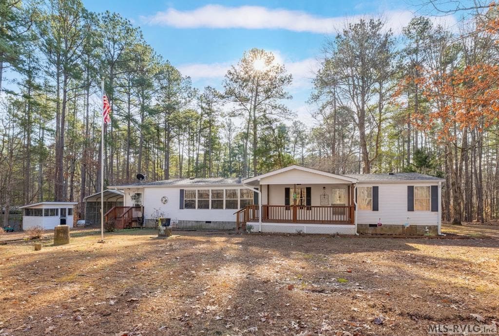 369 S Holiday Drive, Macon NC 27551