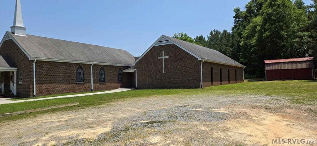 1662 Eaton Ferry Rd, Littleton NC 27850 photo 2