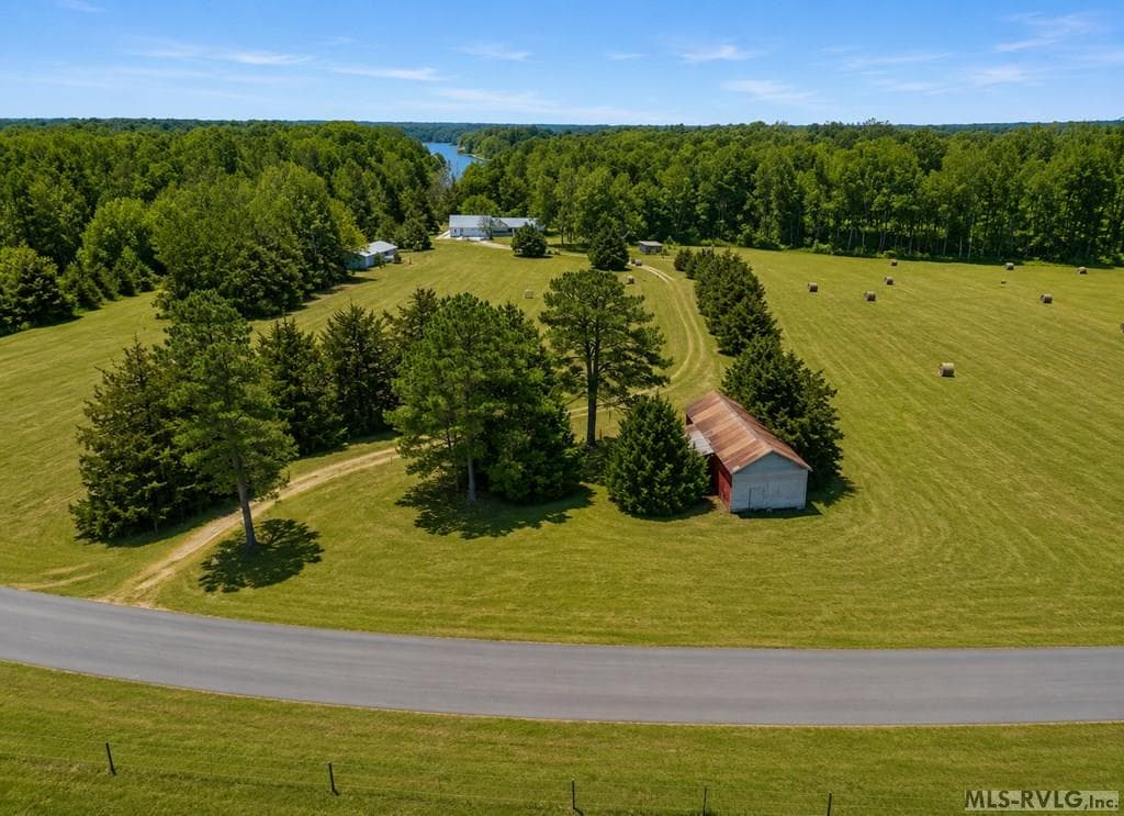 900 Buffalo Creek Road, Buffalo Junction VA 24529 photo 7