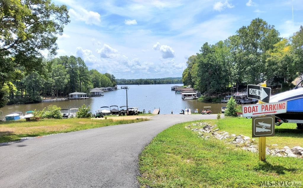 163 Chaco Trail, Bracey VA 23919 photo 30